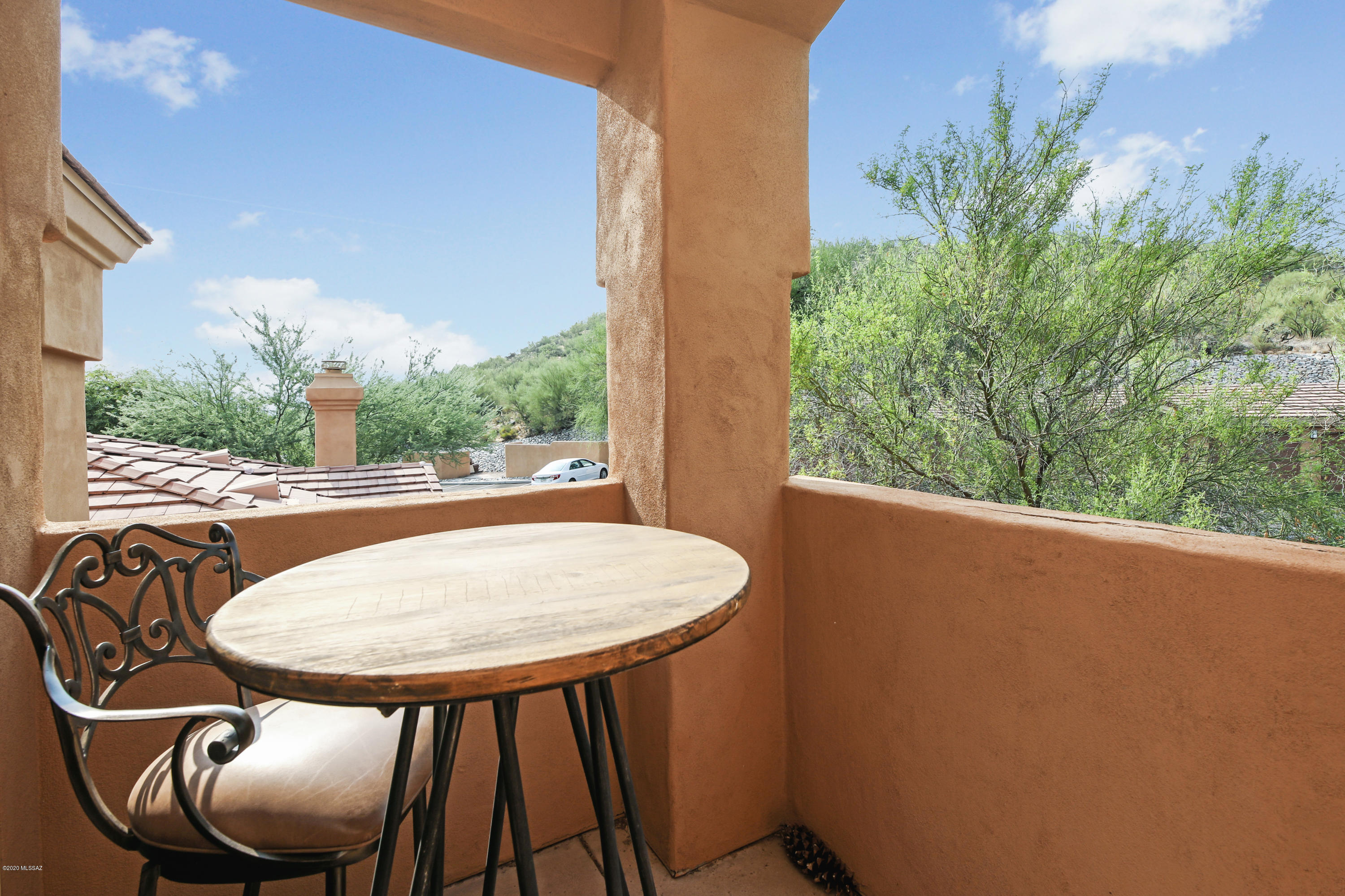 Pinnacle Canyon Condominium - Residential