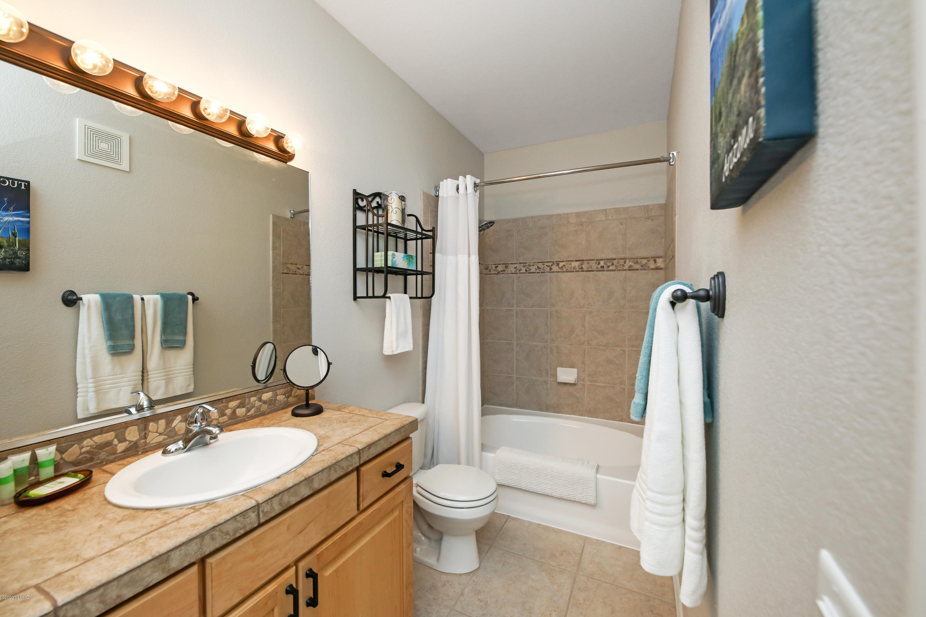Pinnacle Canyon Condominium - Residential