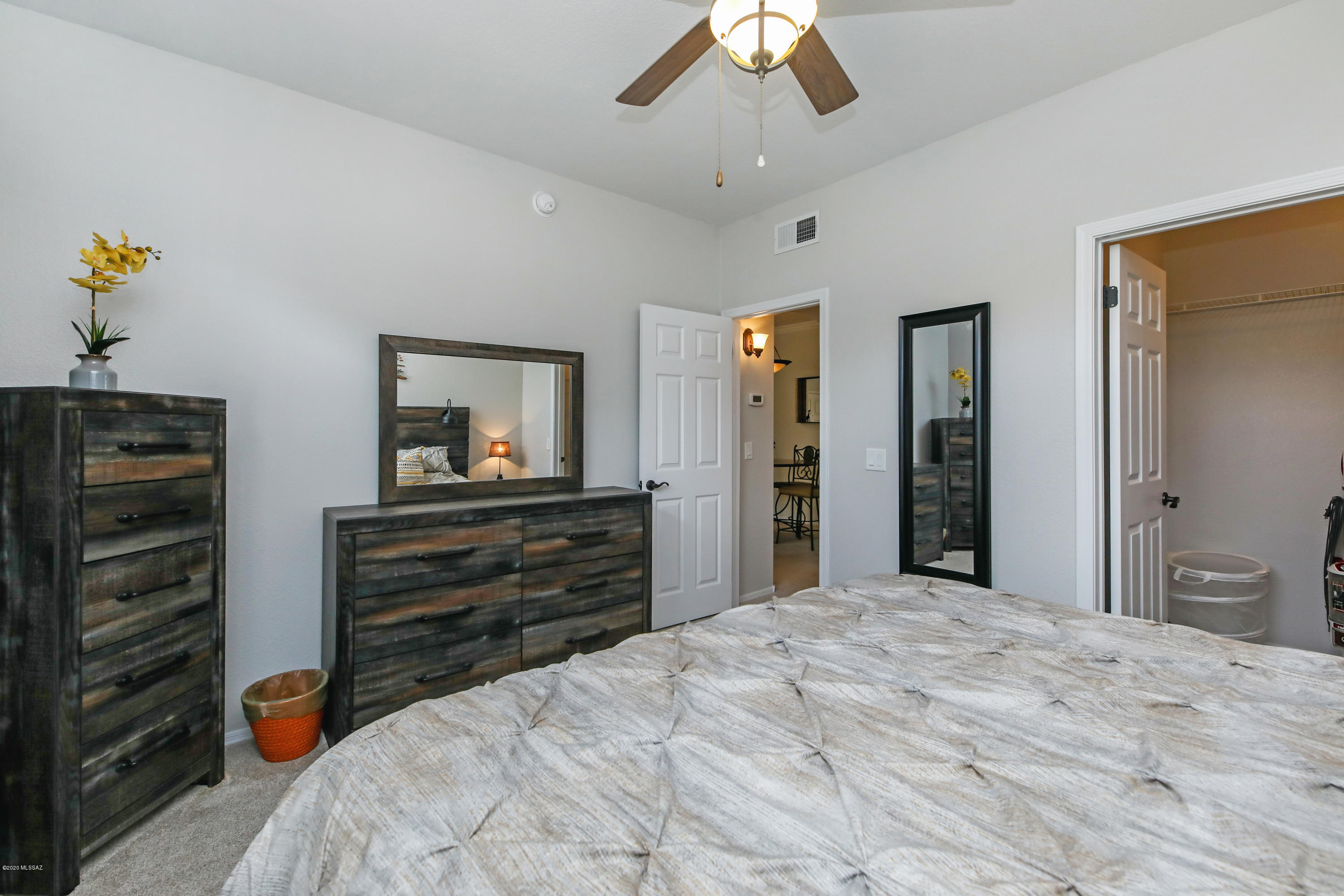 Pinnacle Canyon Condominium - Residential