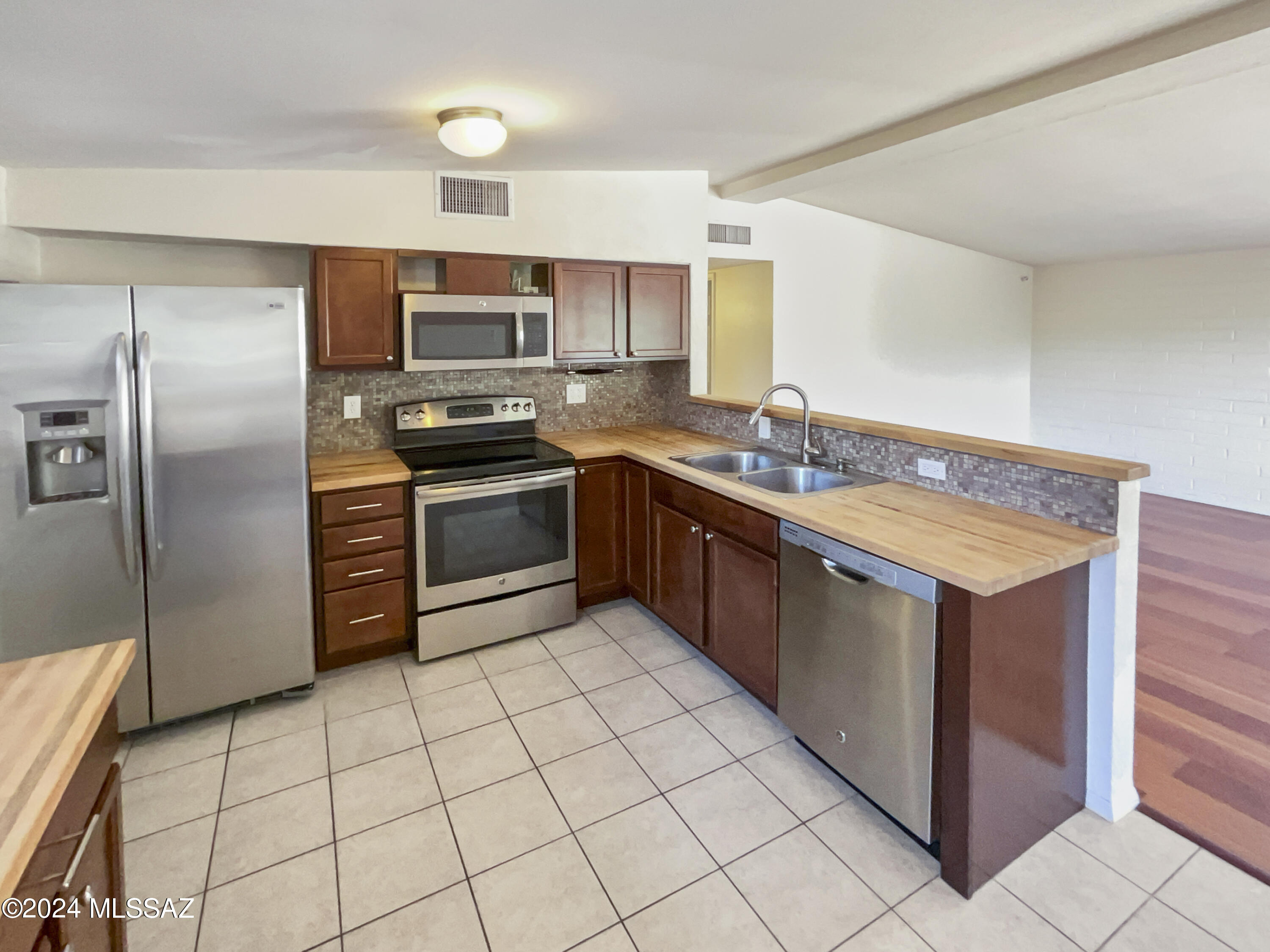 Monterey Addition - Residential