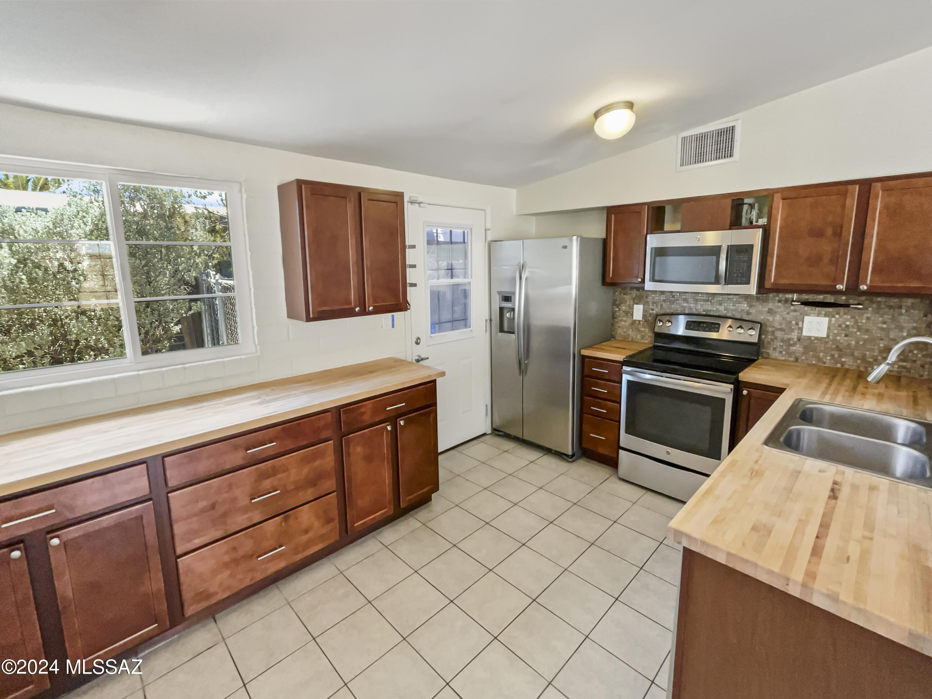 Monterey Addition - Residential