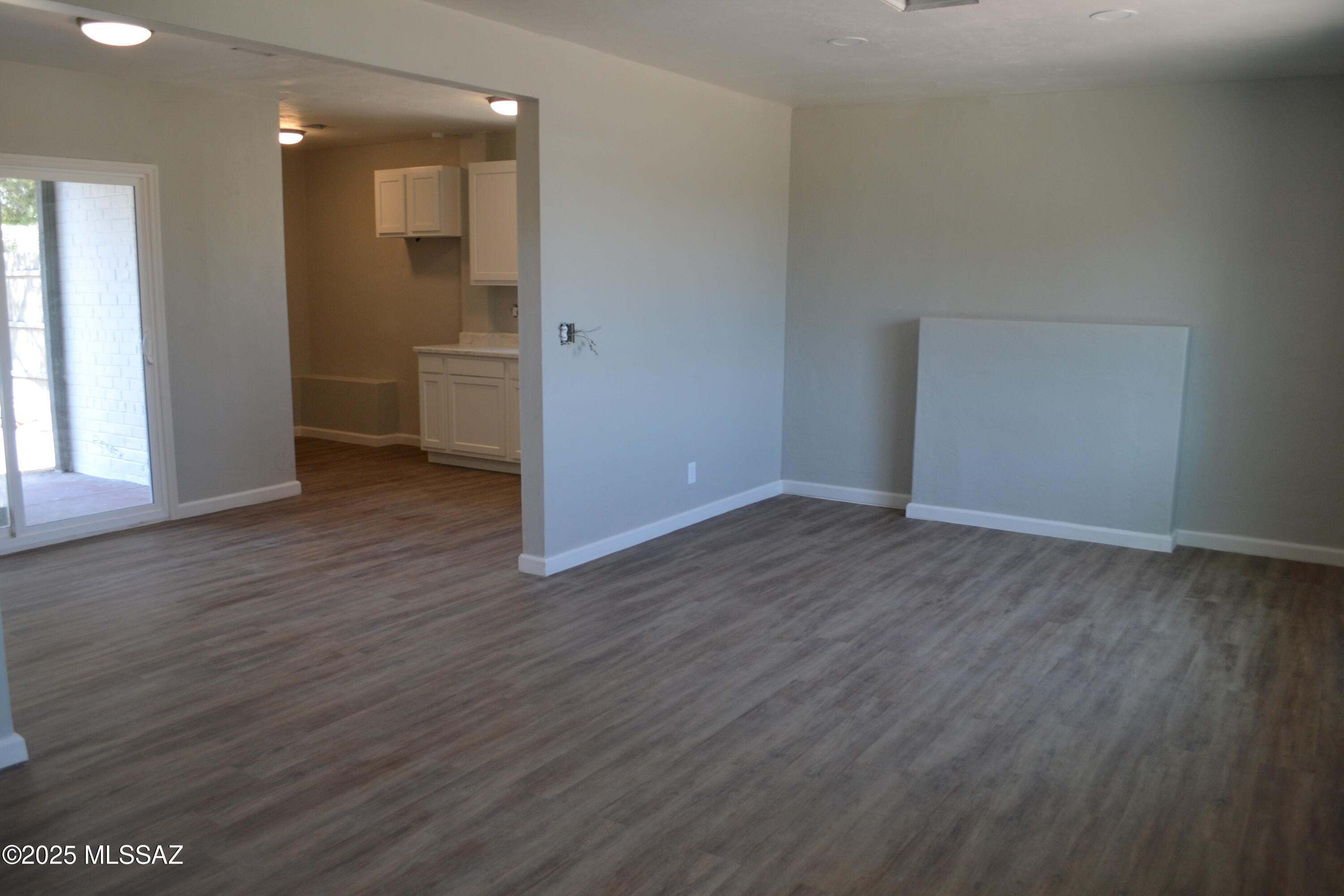 El Cortez Heights - Residential Lease