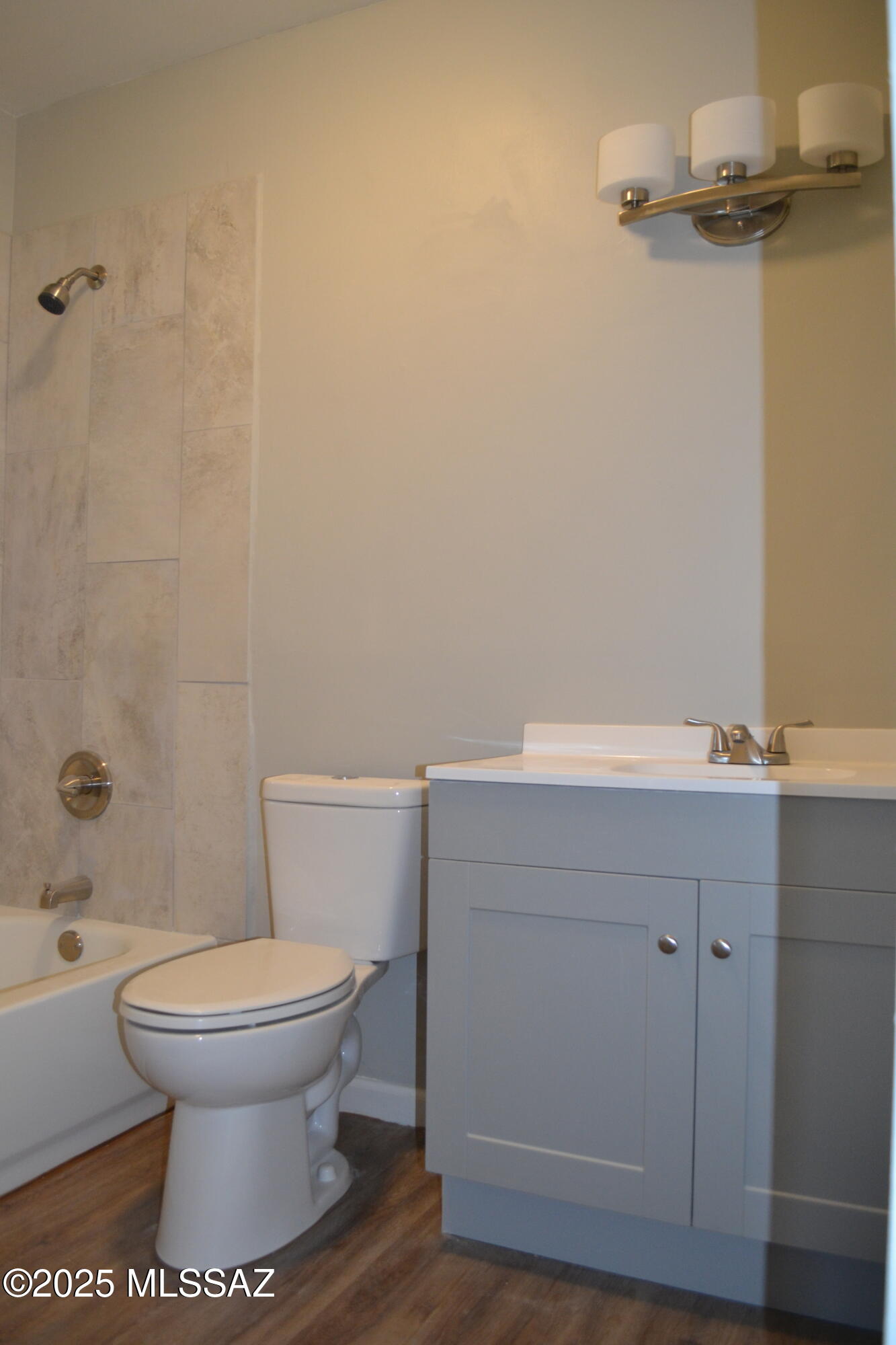 El Cortez Heights - Residential Lease