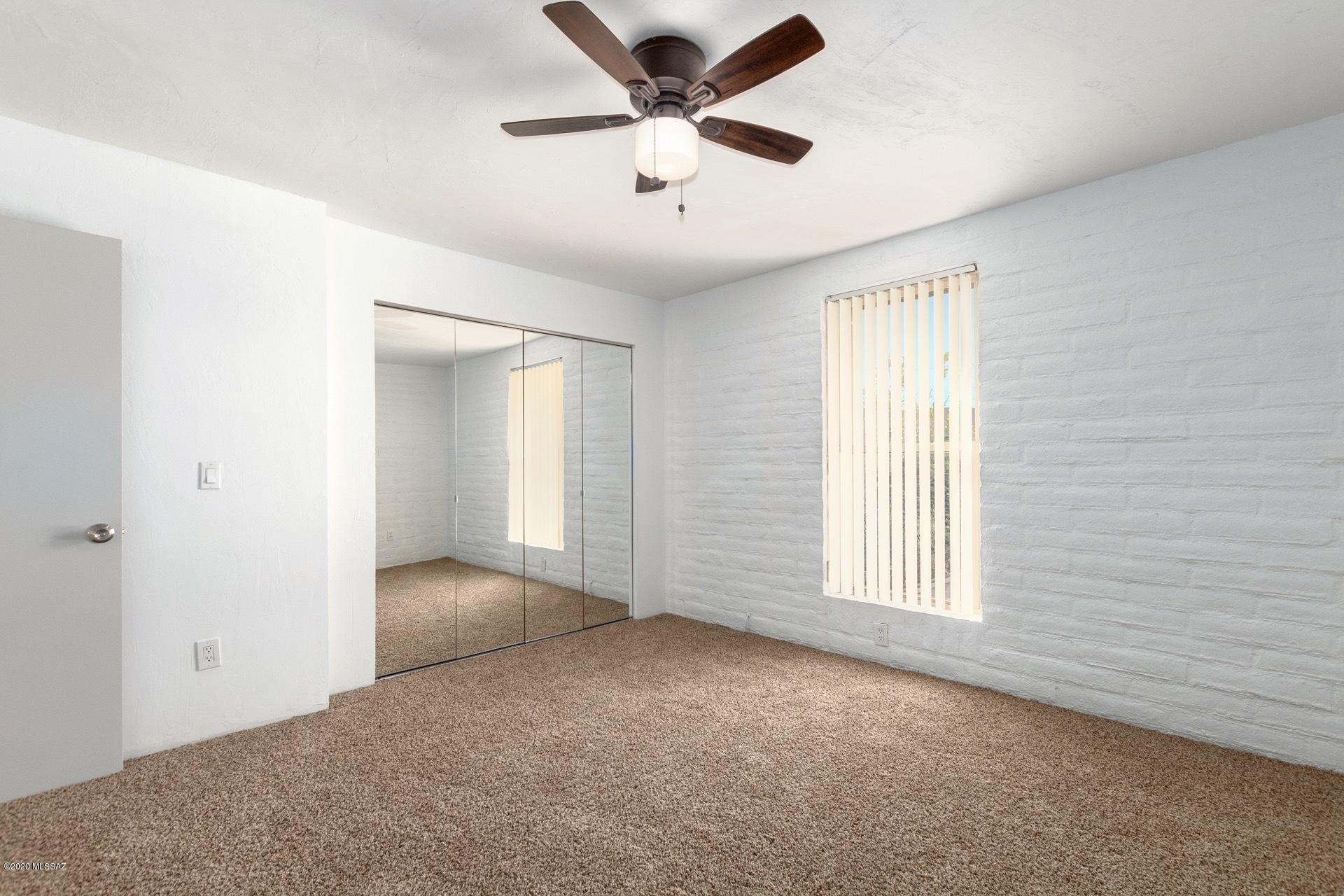 Tucson North Townhome Apts. - Residential