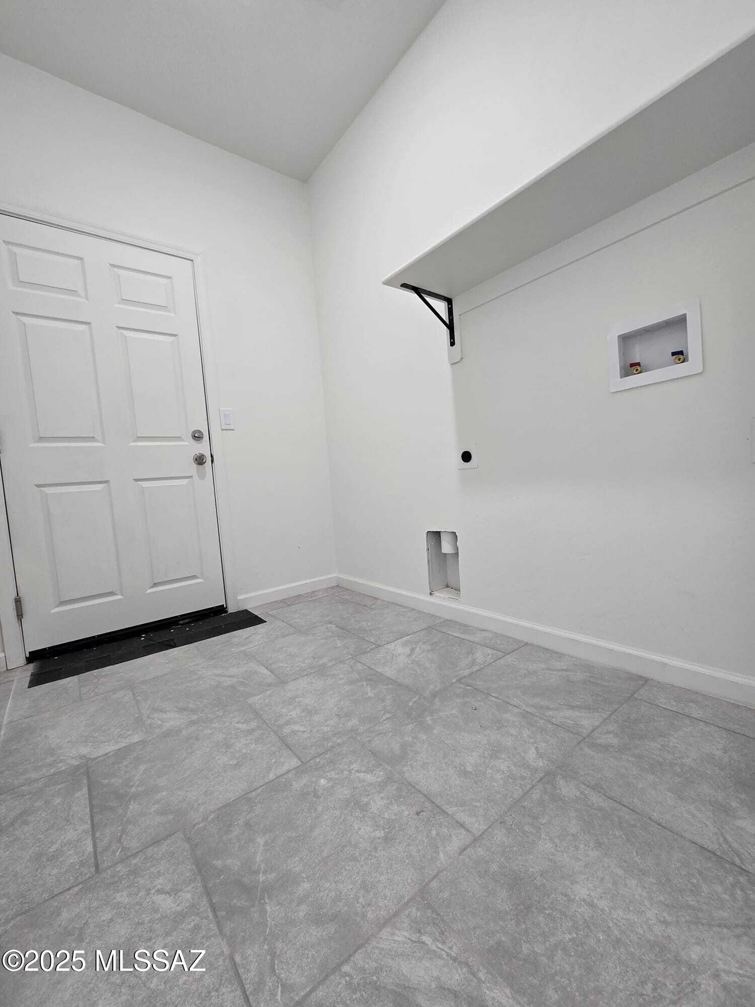 Rio Rico Ranchettes 11 - Residential Lease