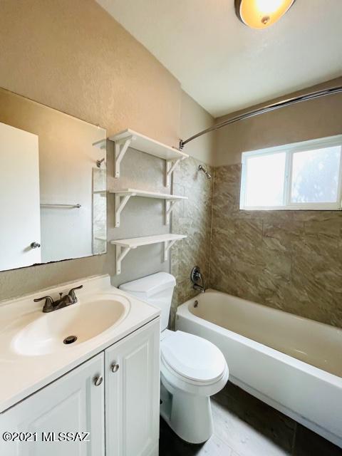 Catalina Farms Annex - Residential Lease