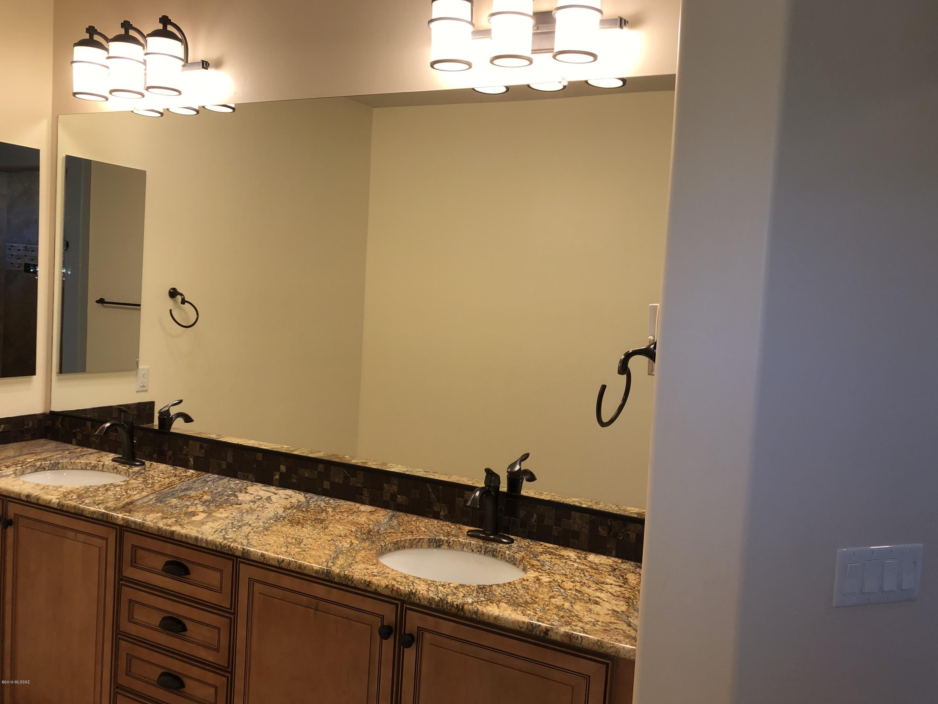 Del Webb at Rancho Del Lago Phase II SQ20112850077 - Residential