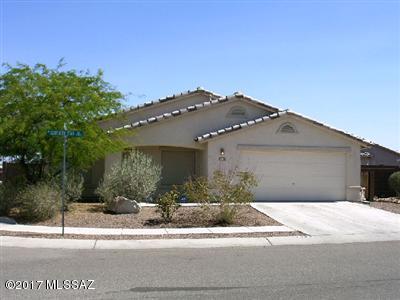 Great 3 bed/2 bath home near Starr Pass!