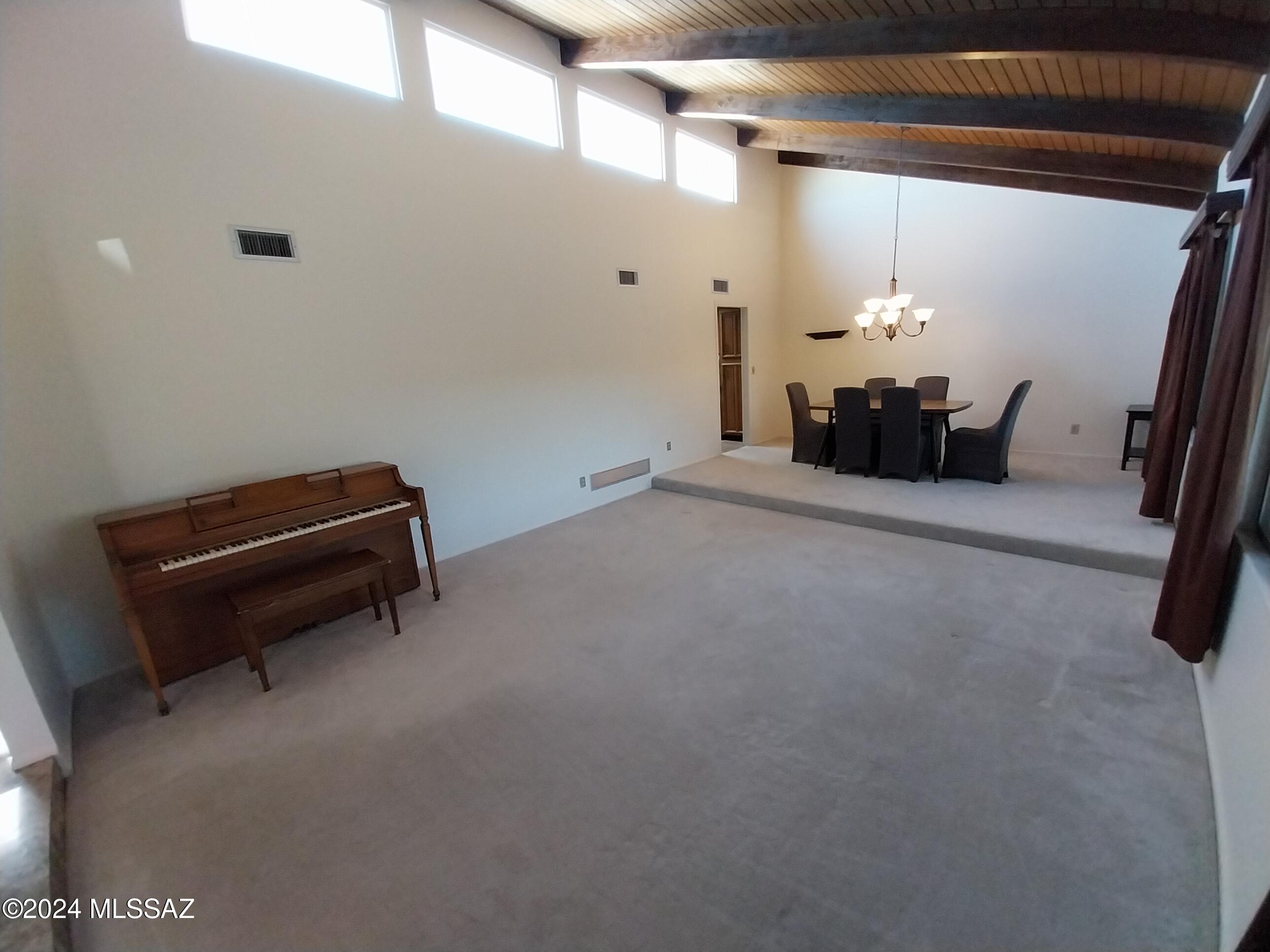 Cimarron Foothills Estates (98-179) - Residential Lease