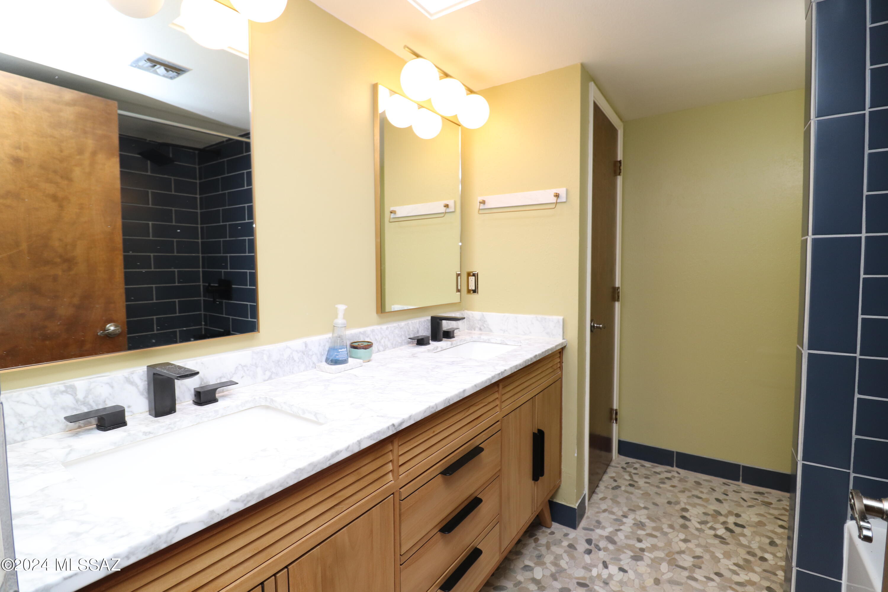 Cimarron Foothills Estates (98-179) - Residential Lease