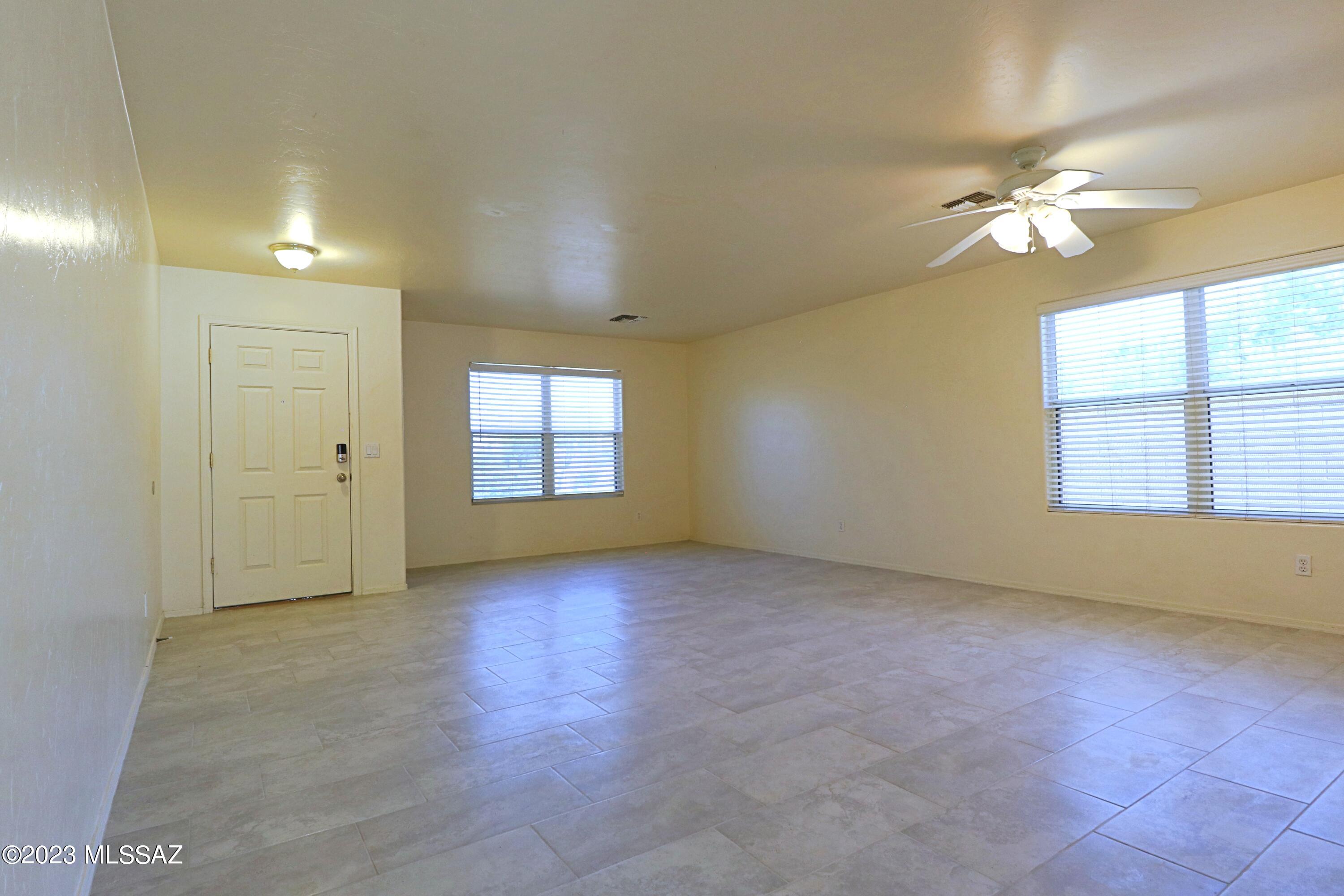 Rancho Del Lago (1-100) - Residential Lease