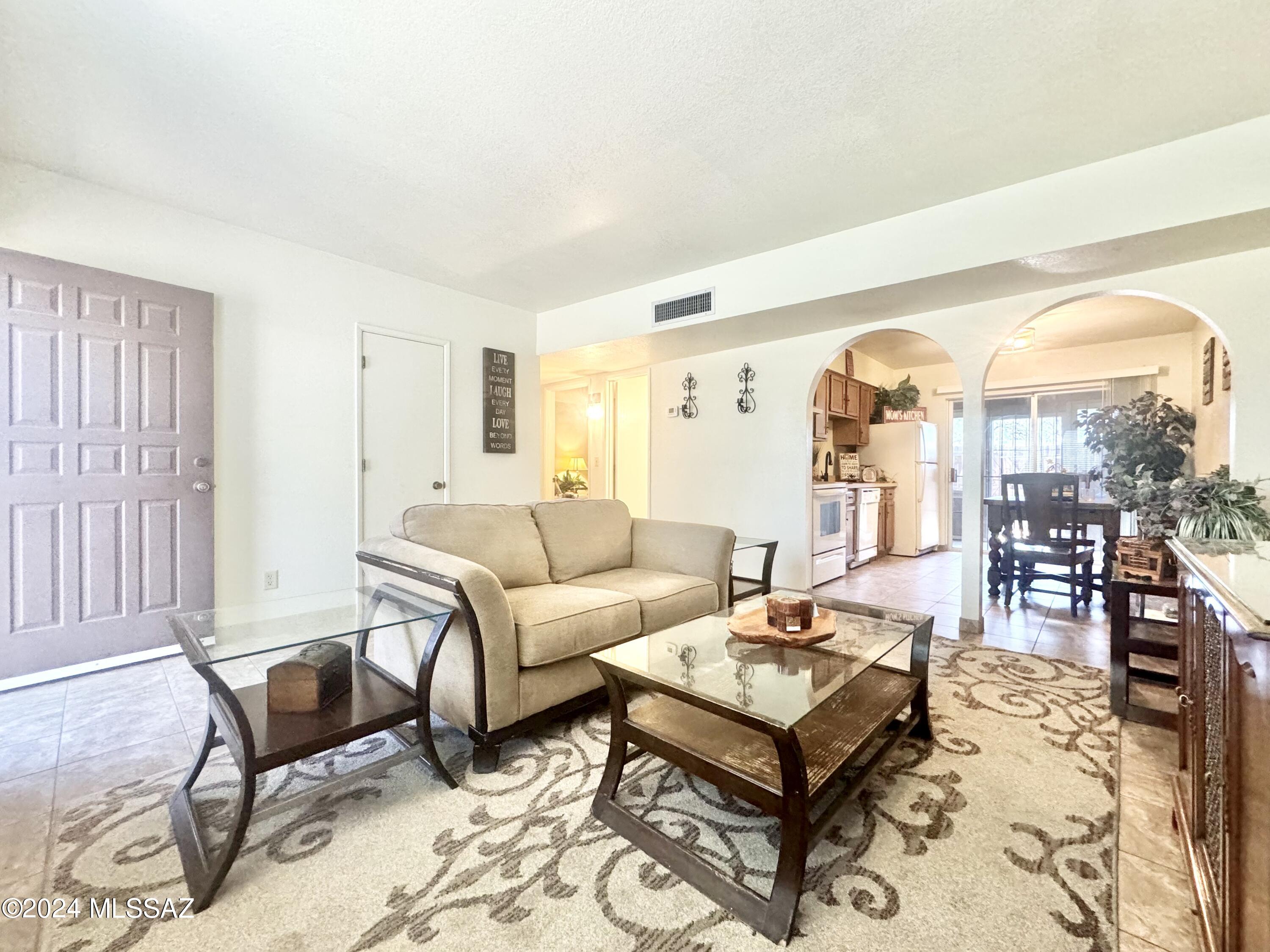 Casitas De Coronado (1-25) - Residential
