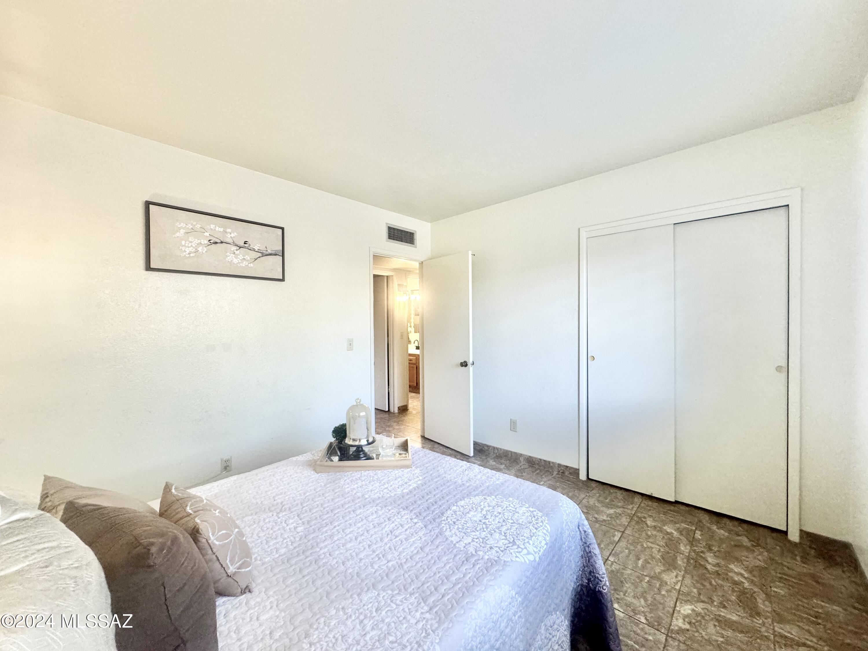 Casitas De Coronado (1-25) - Residential