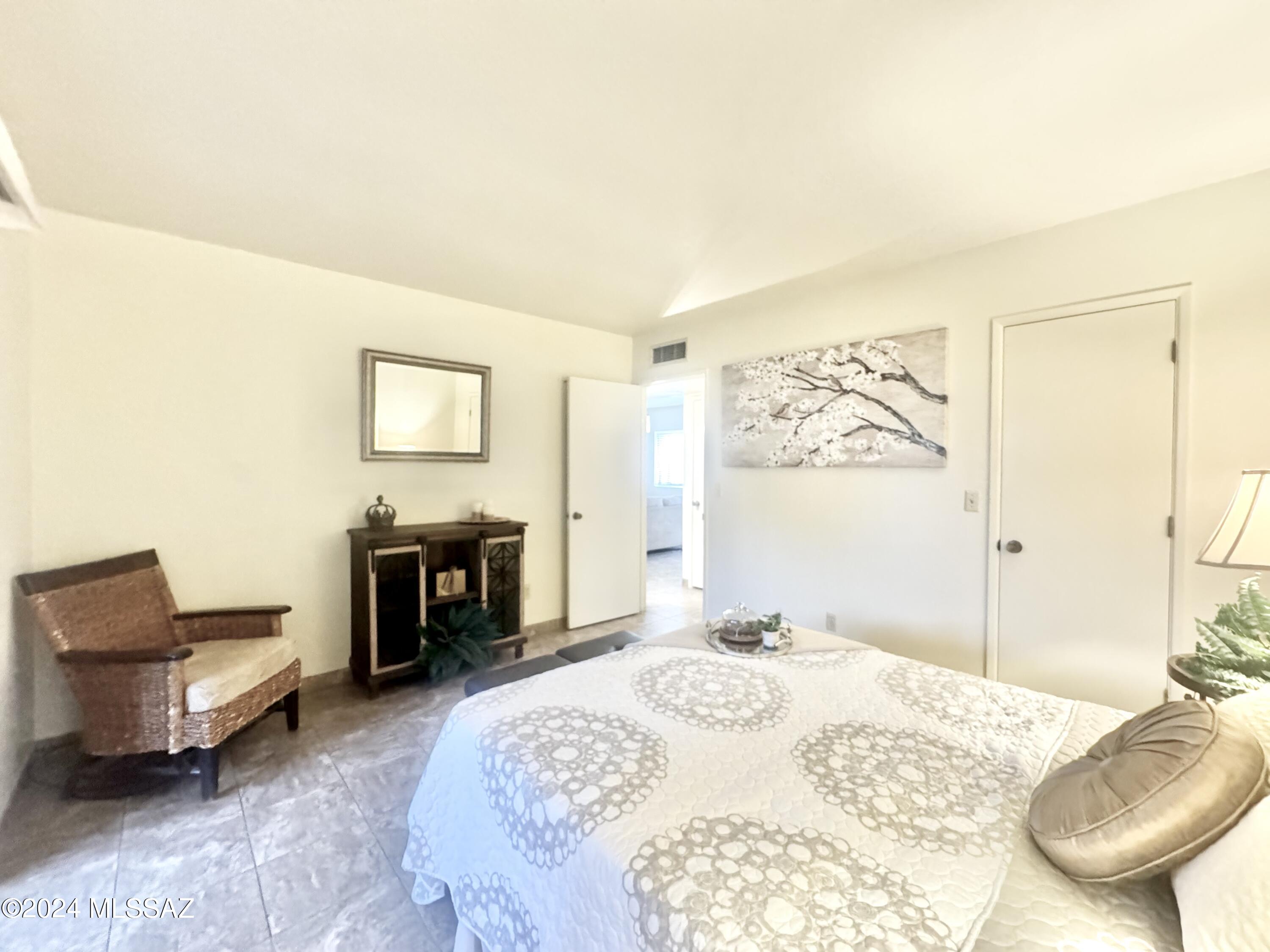 Casitas De Coronado (1-25) - Residential