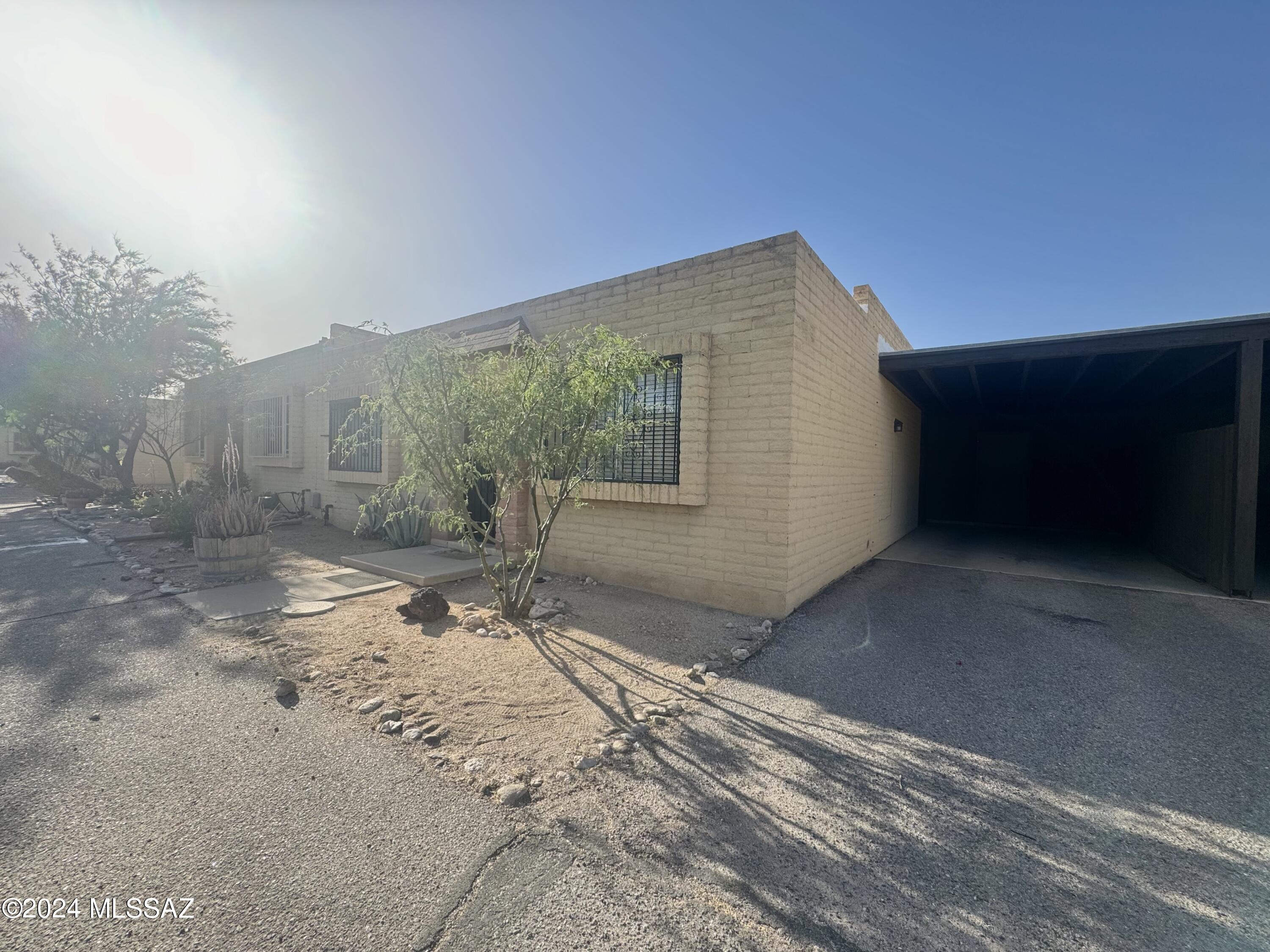 Casitas De Coronado (1-25) - Residential