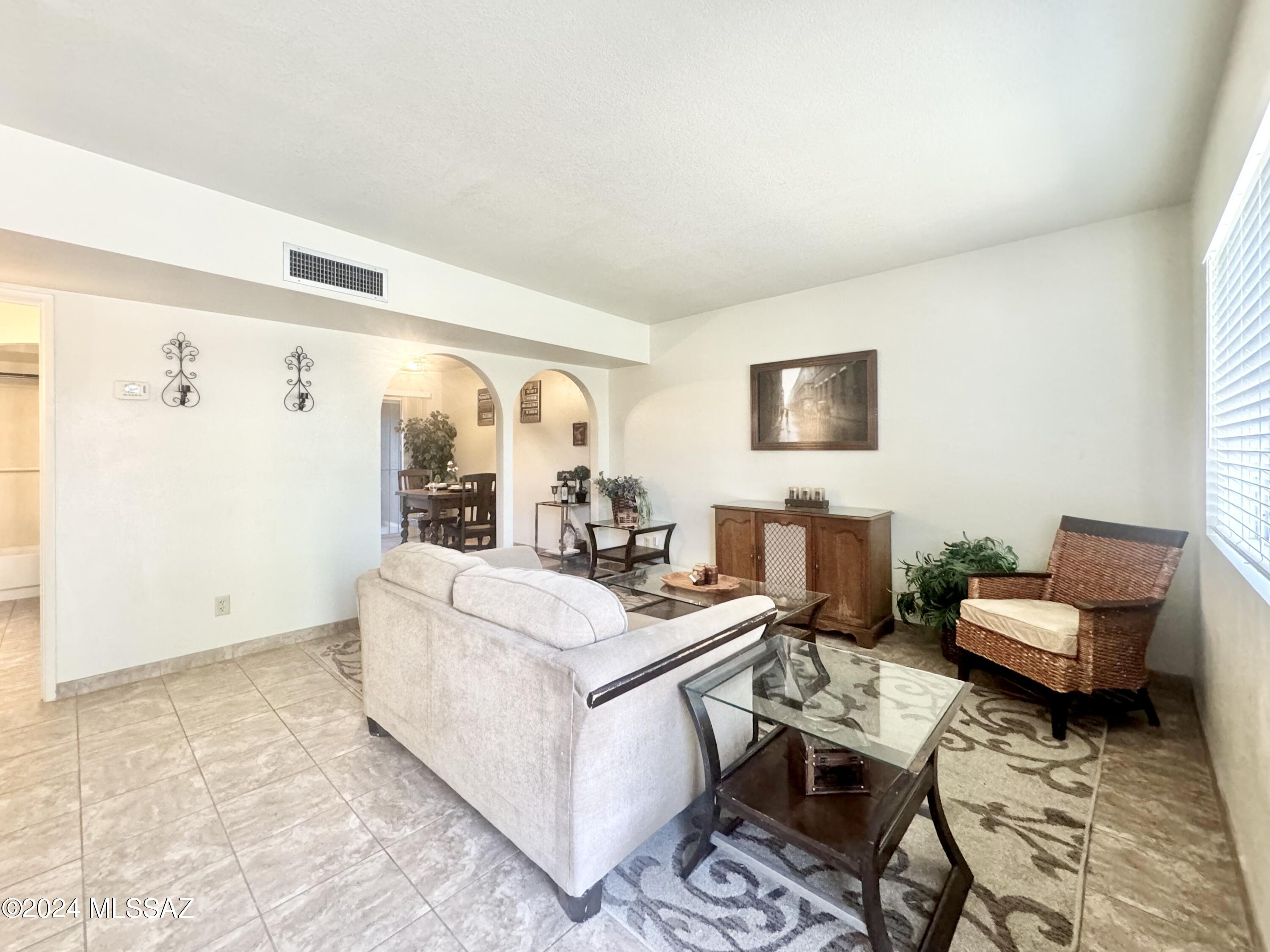 Casitas De Coronado (1-25) - Residential