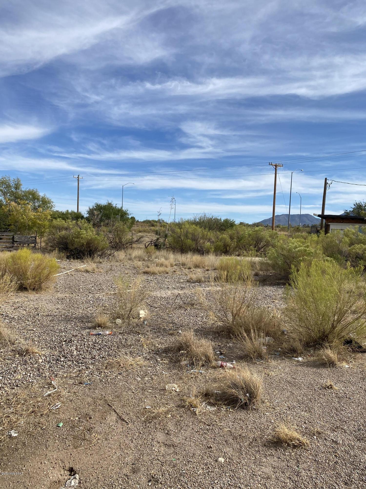 Mescal Lakes - Land