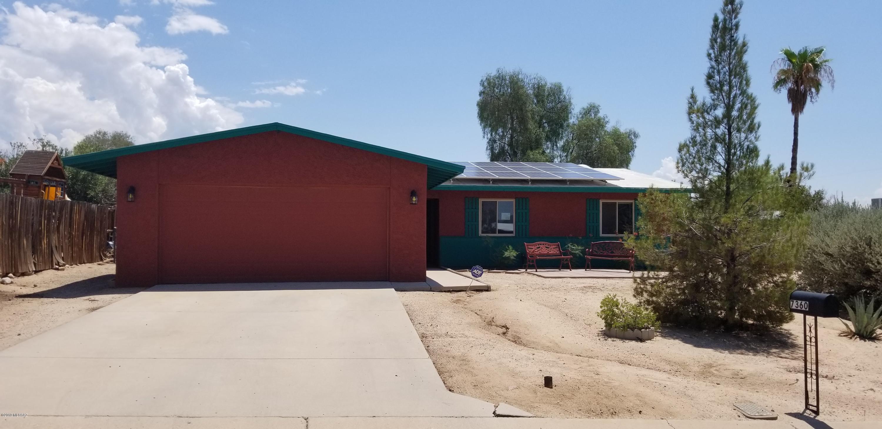Amazing Northwest Tucson opportunity!  Just a little TLC will make this a great home for your family. Spacious 3 bedrooms and 2 bathrooms.  Located in the award winning Marana school district. No HOA! Home sold as is. Come see today!
