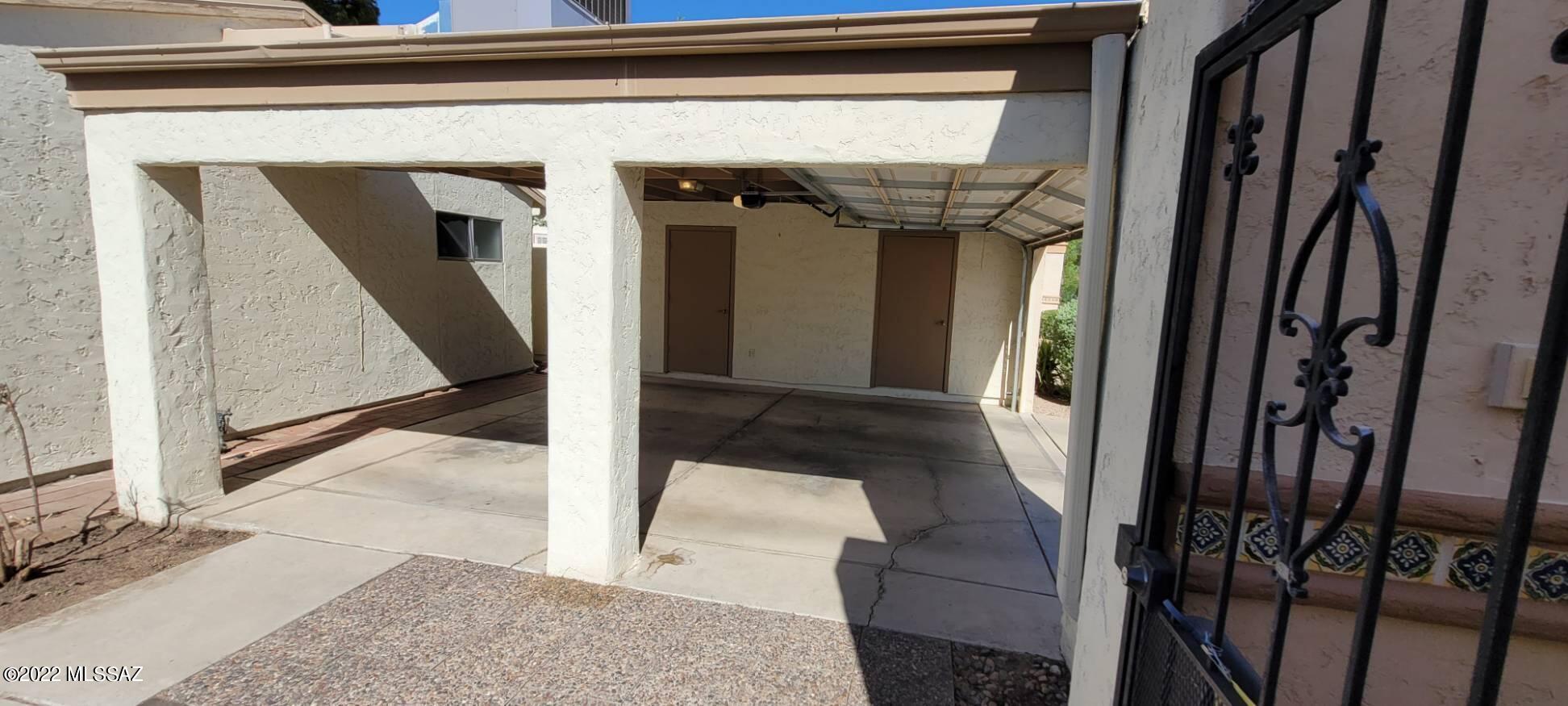Saddlewood Villas (1-102) - Residential