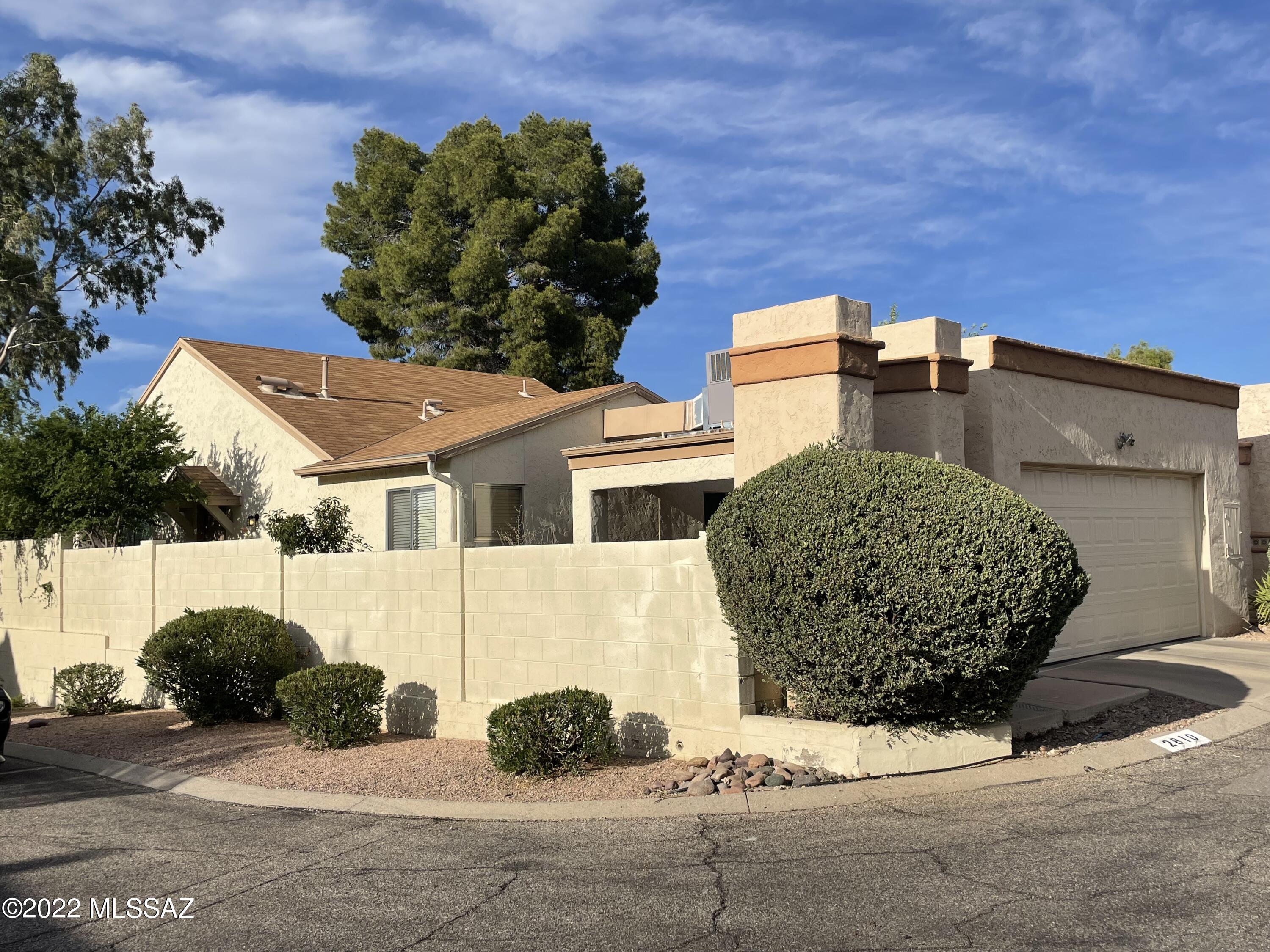 Saddlewood Villas (1-102) - Residential