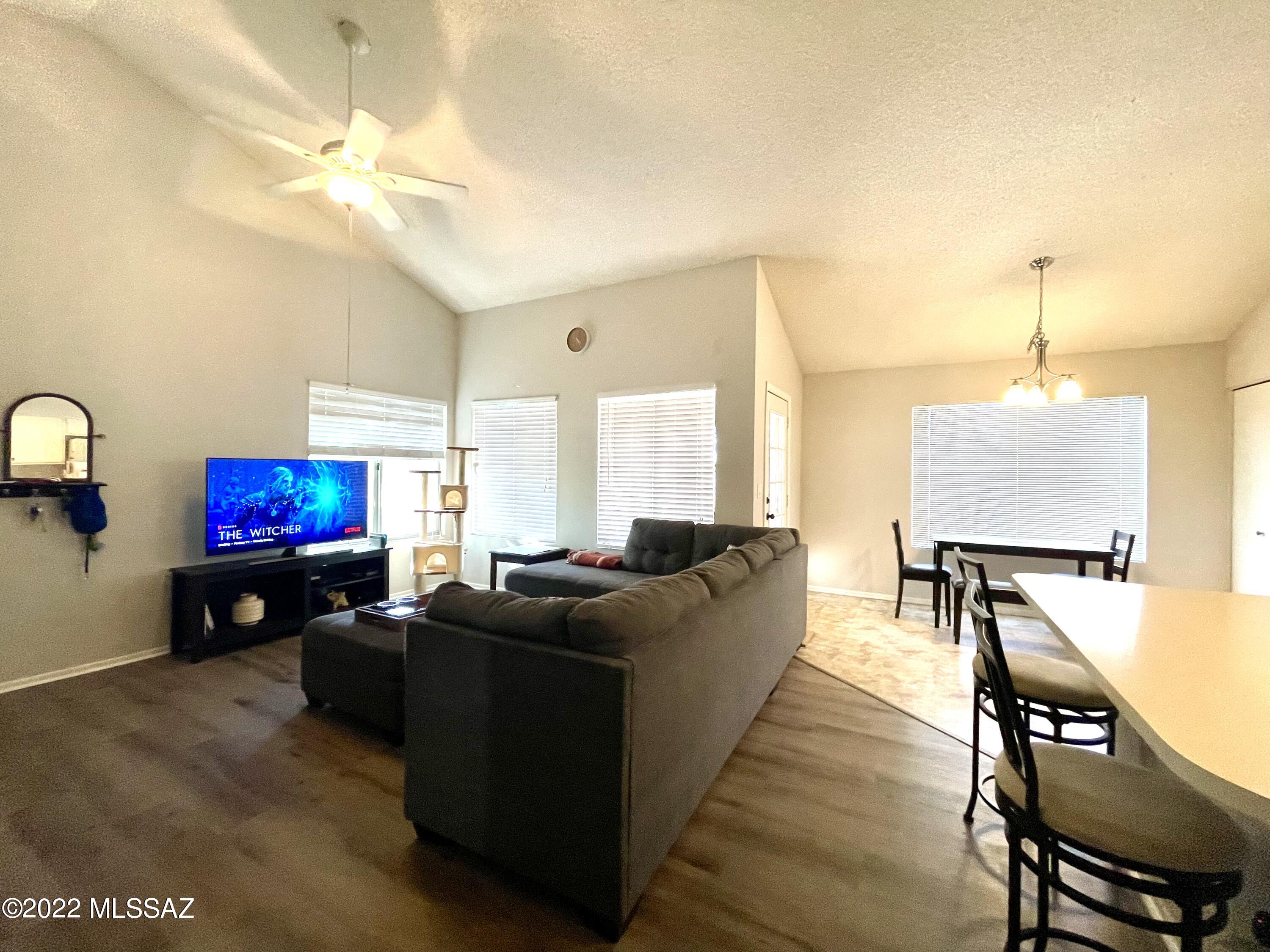 Saddlewood Villas (1-102) - Residential