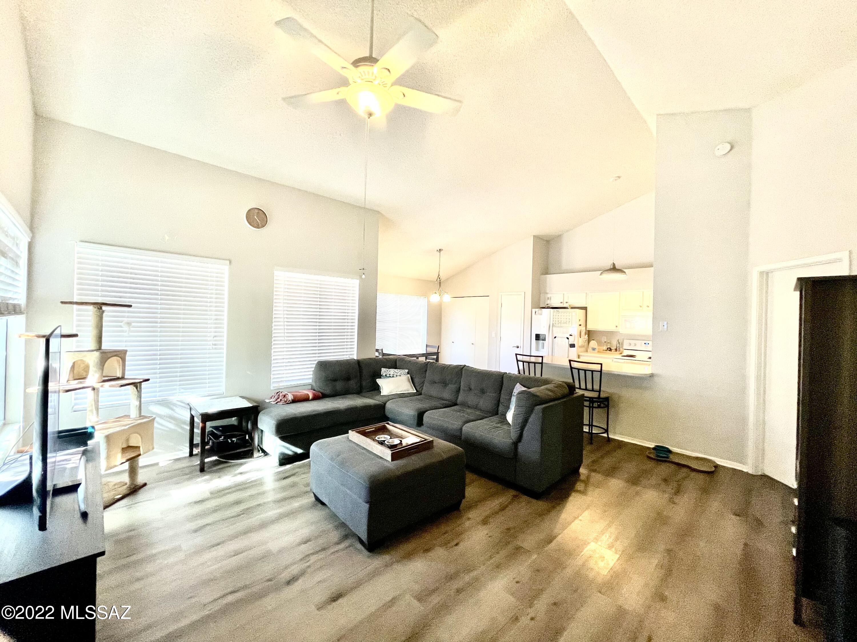 Saddlewood Villas (1-102) - Residential