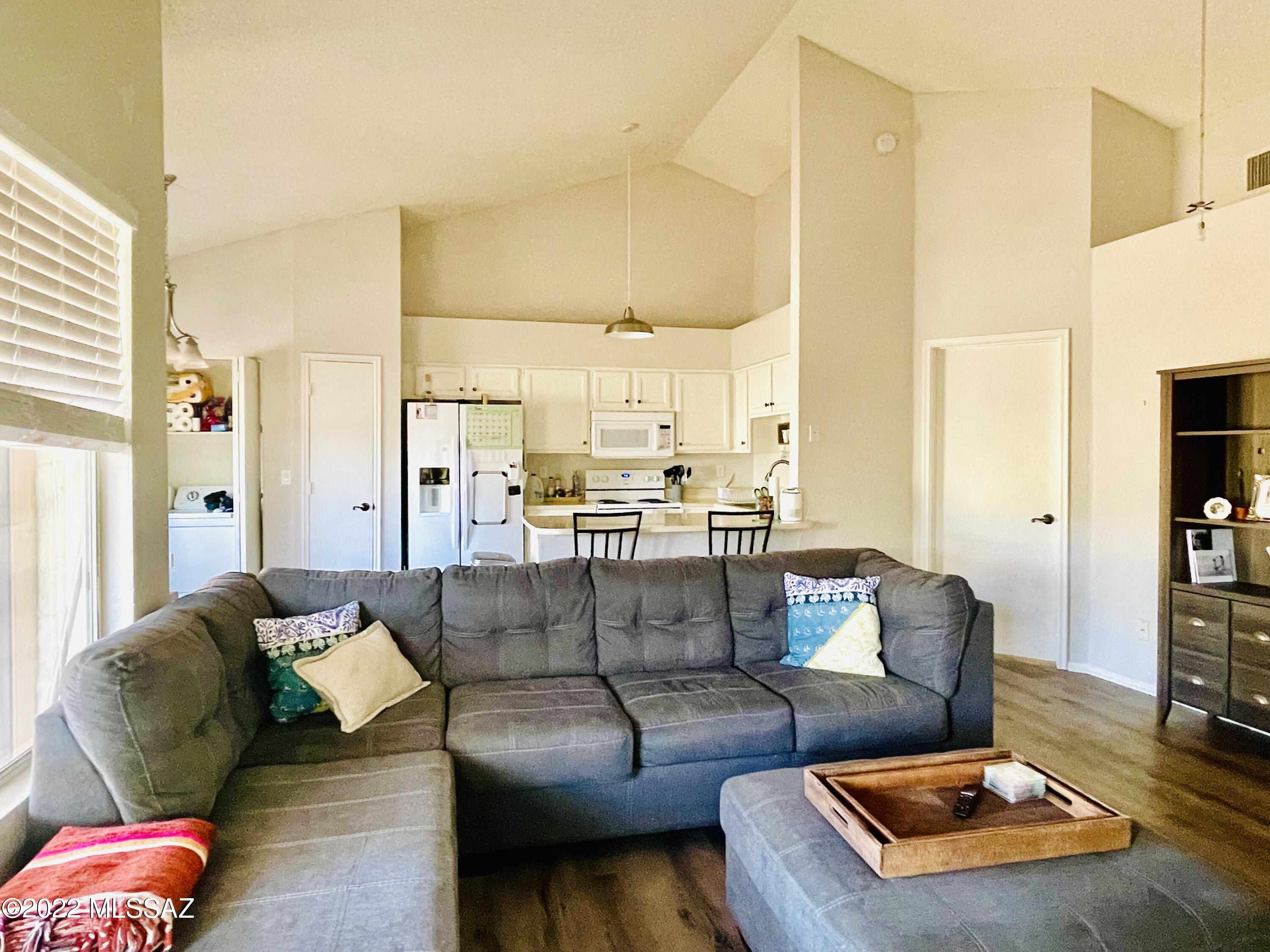 Saddlewood Villas (1-102) - Residential