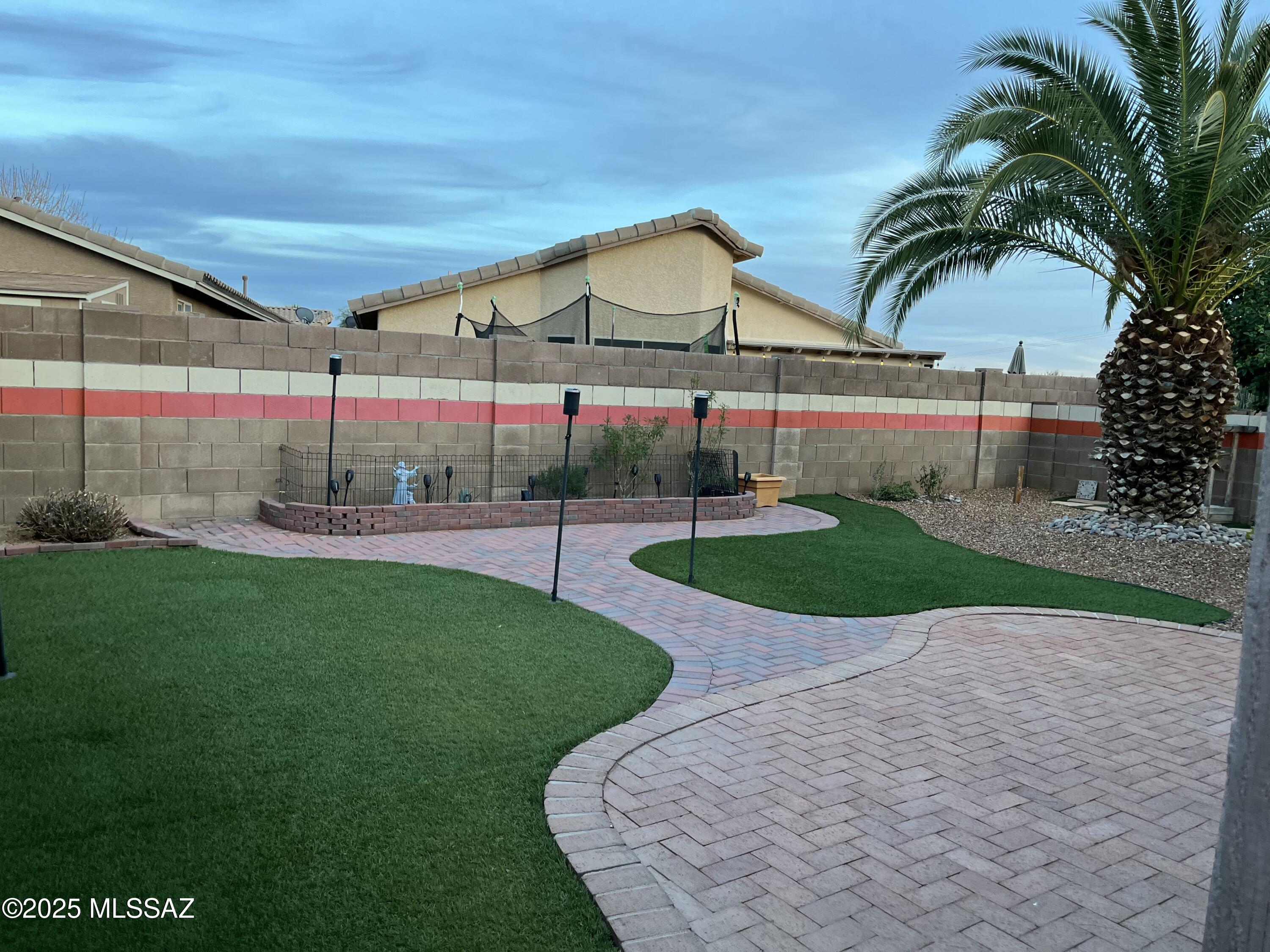 Bluffs (The) 2 - Residential
