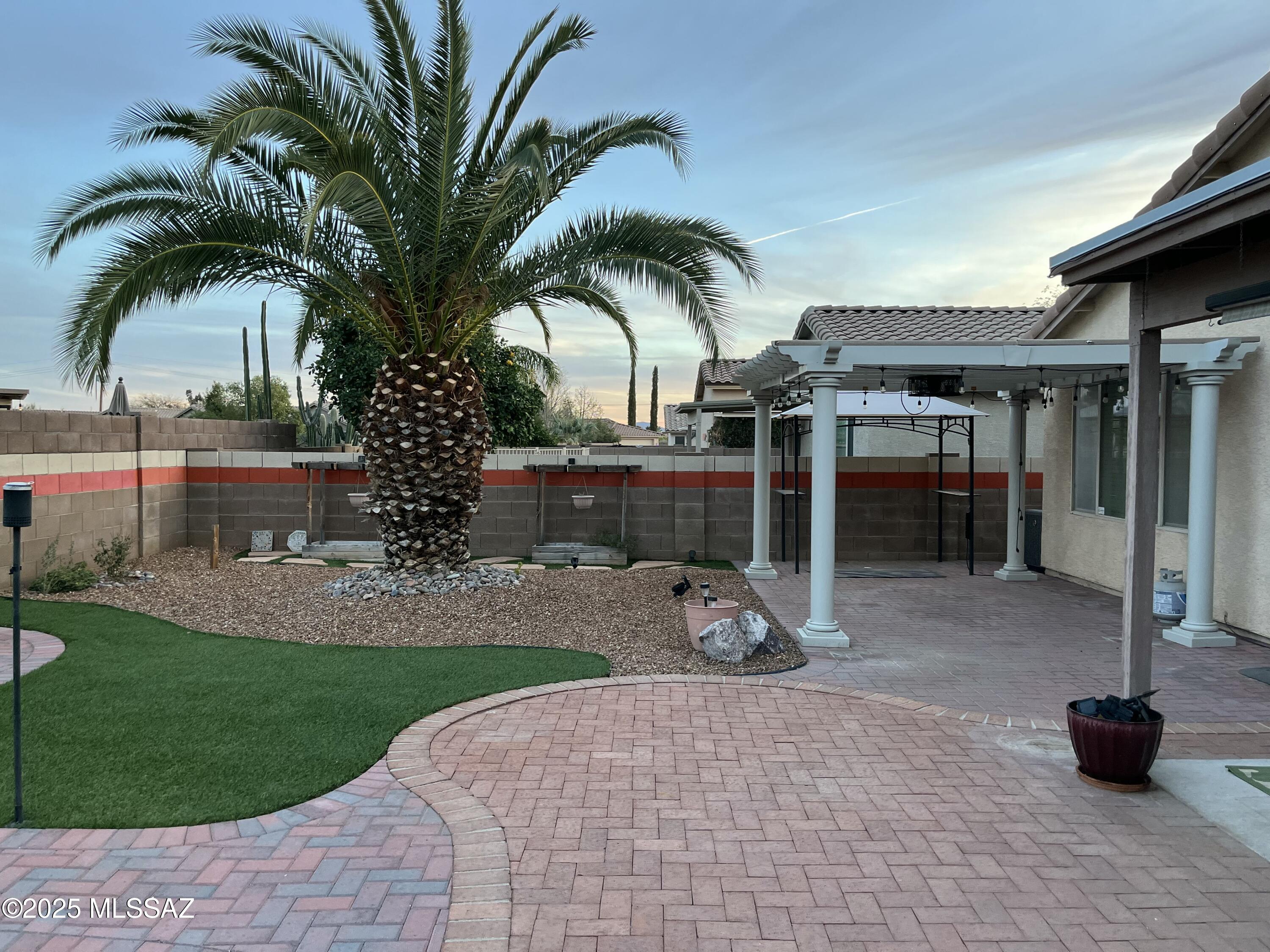 Bluffs (The) 2 - Residential