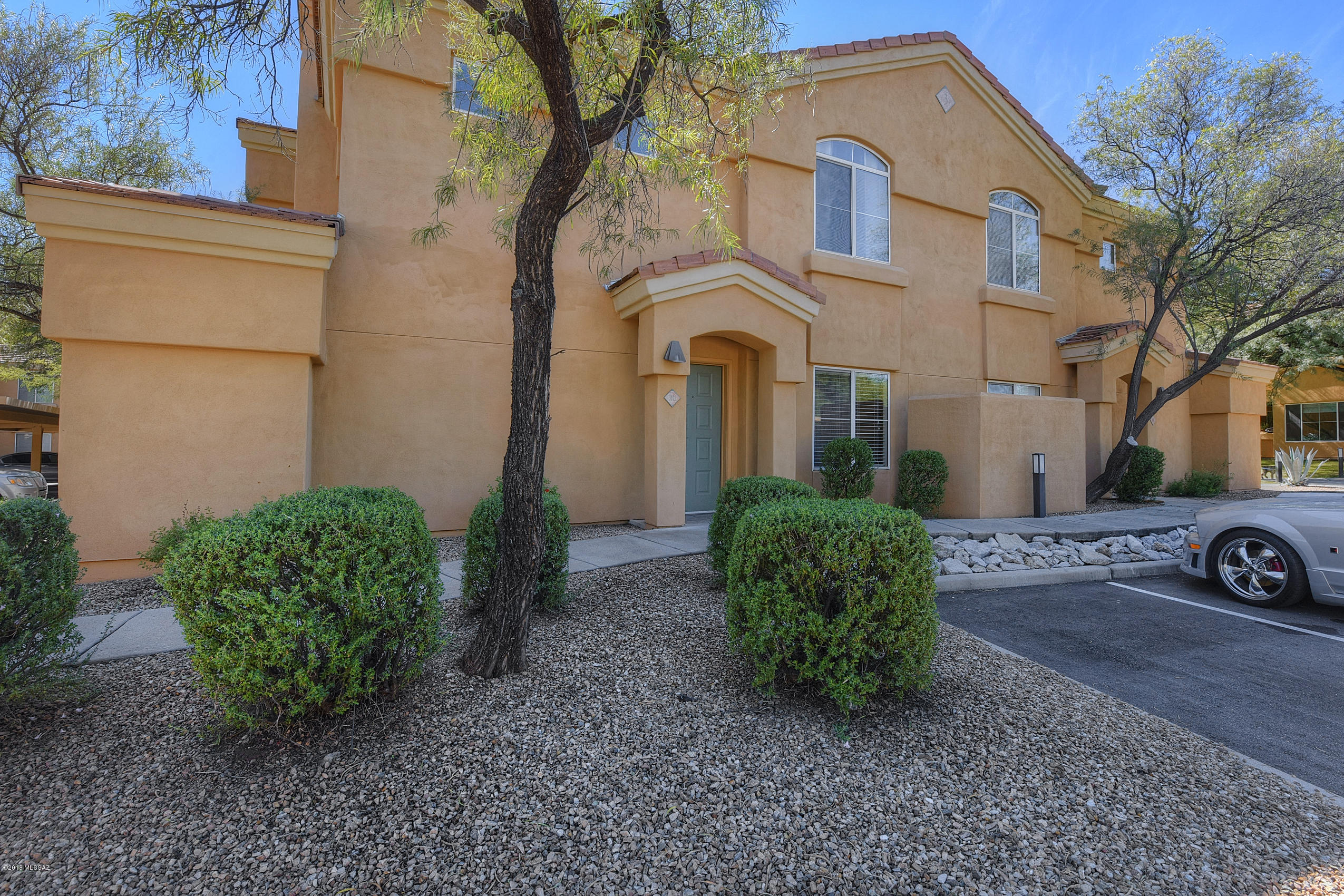 Pinnacle Canyon Condominium - Residential