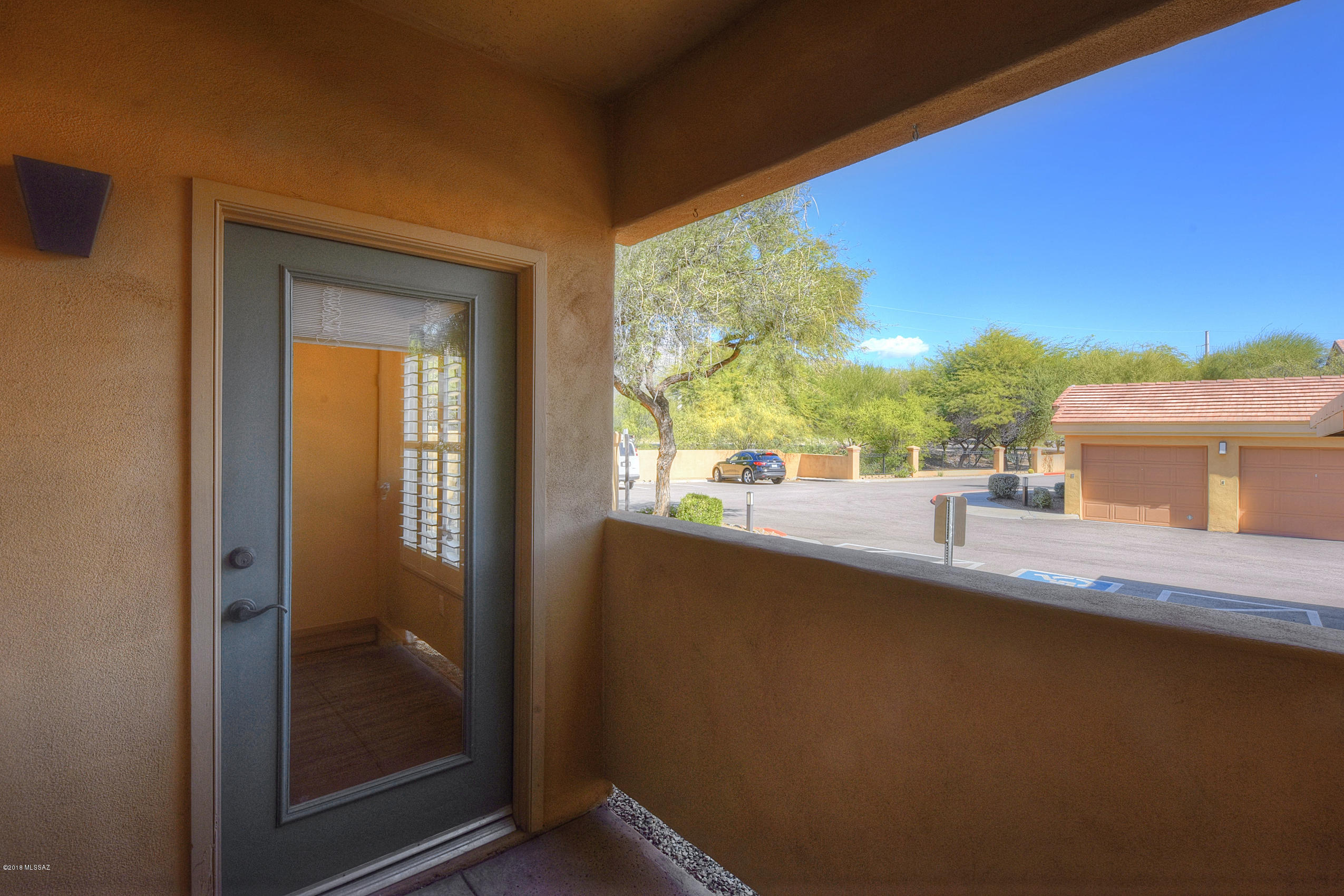 Pinnacle Canyon Condominium - Residential