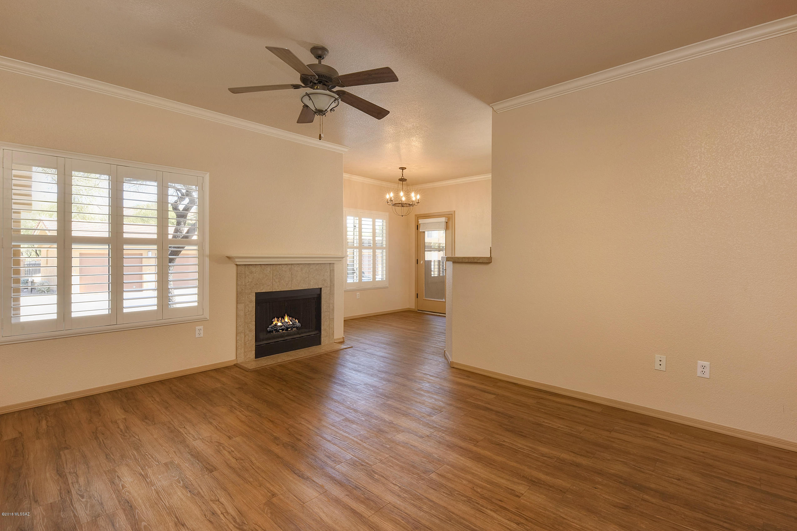 Pinnacle Canyon Condominium - Residential