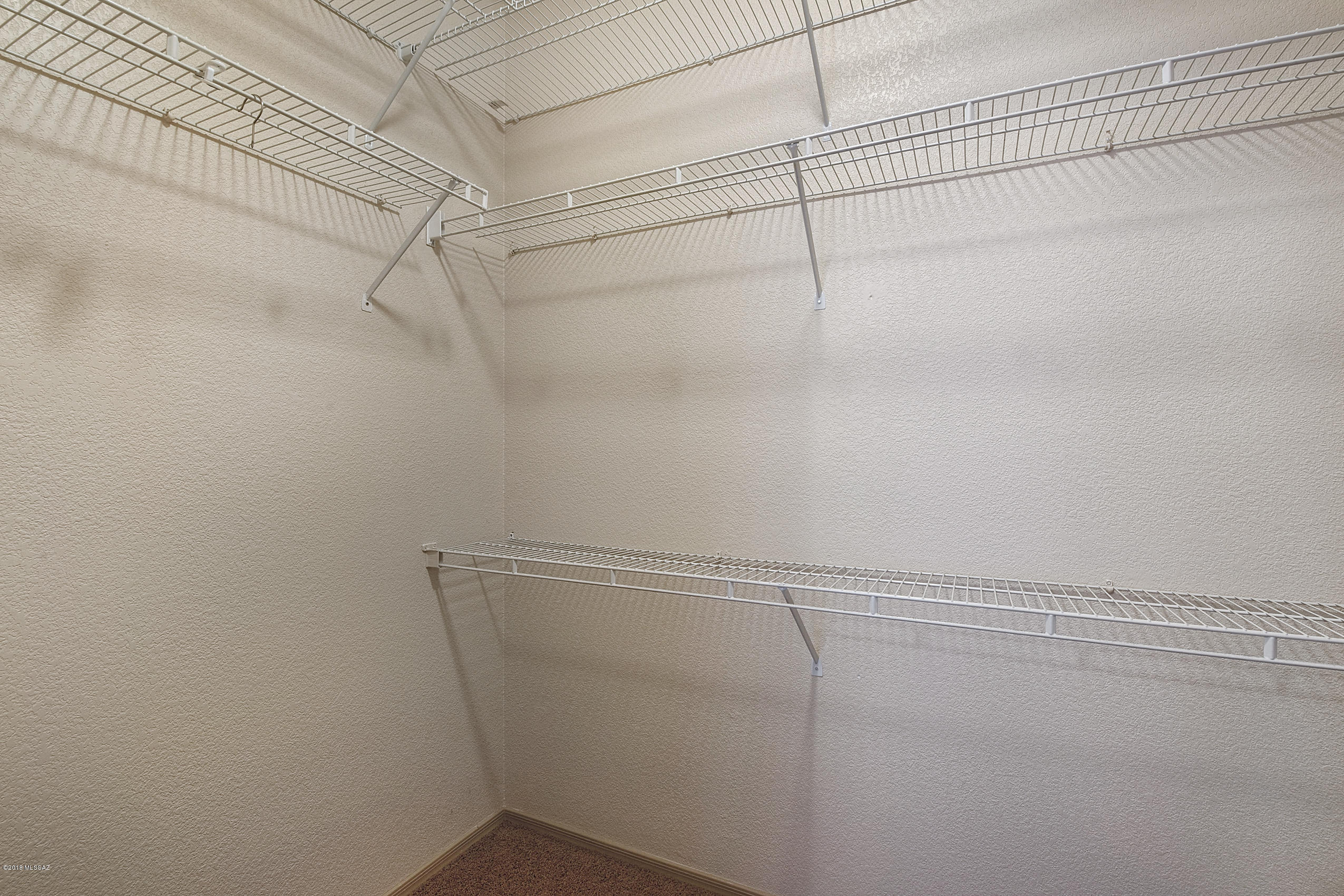 Pinnacle Canyon Condominium - Residential