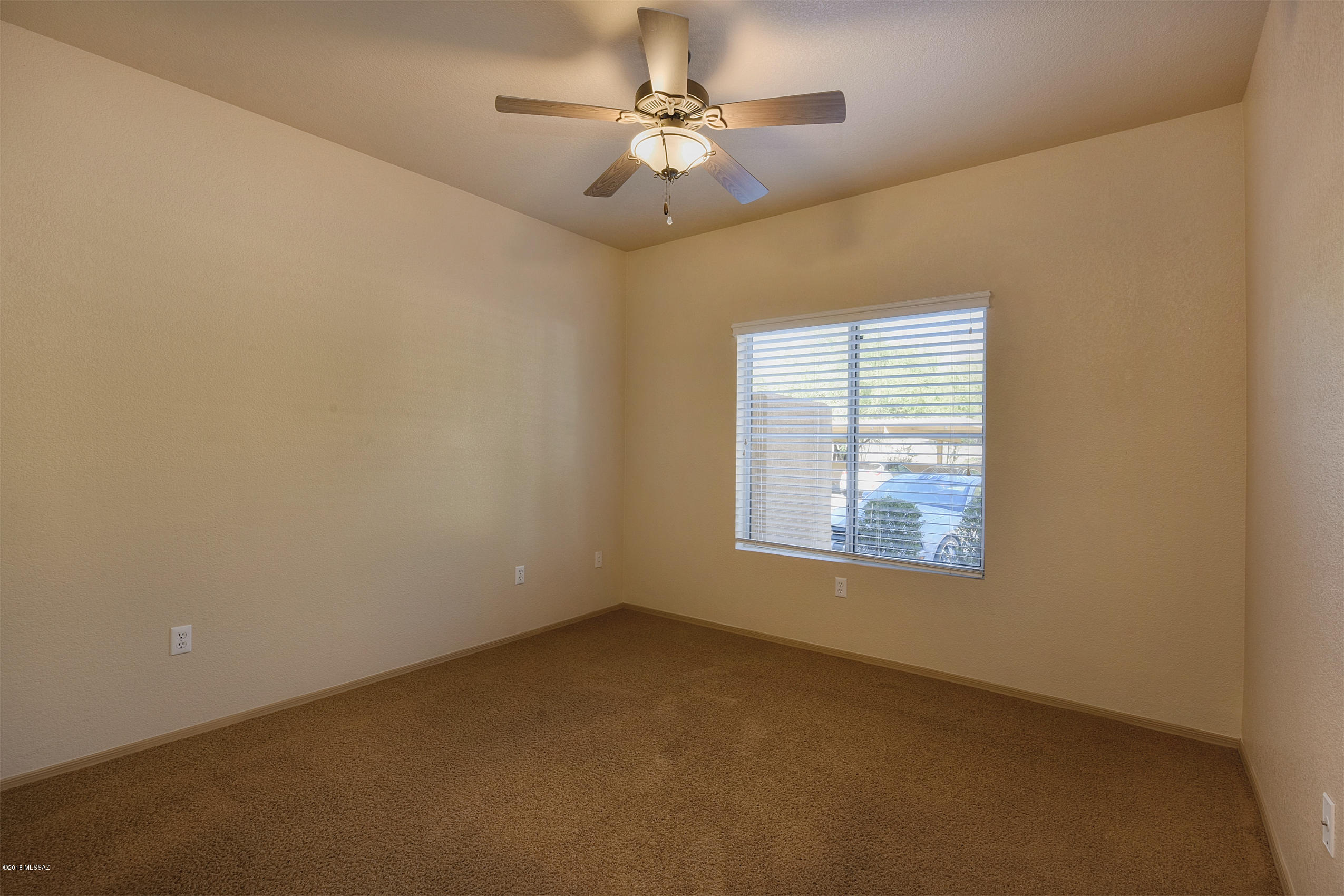 Pinnacle Canyon Condominium - Residential