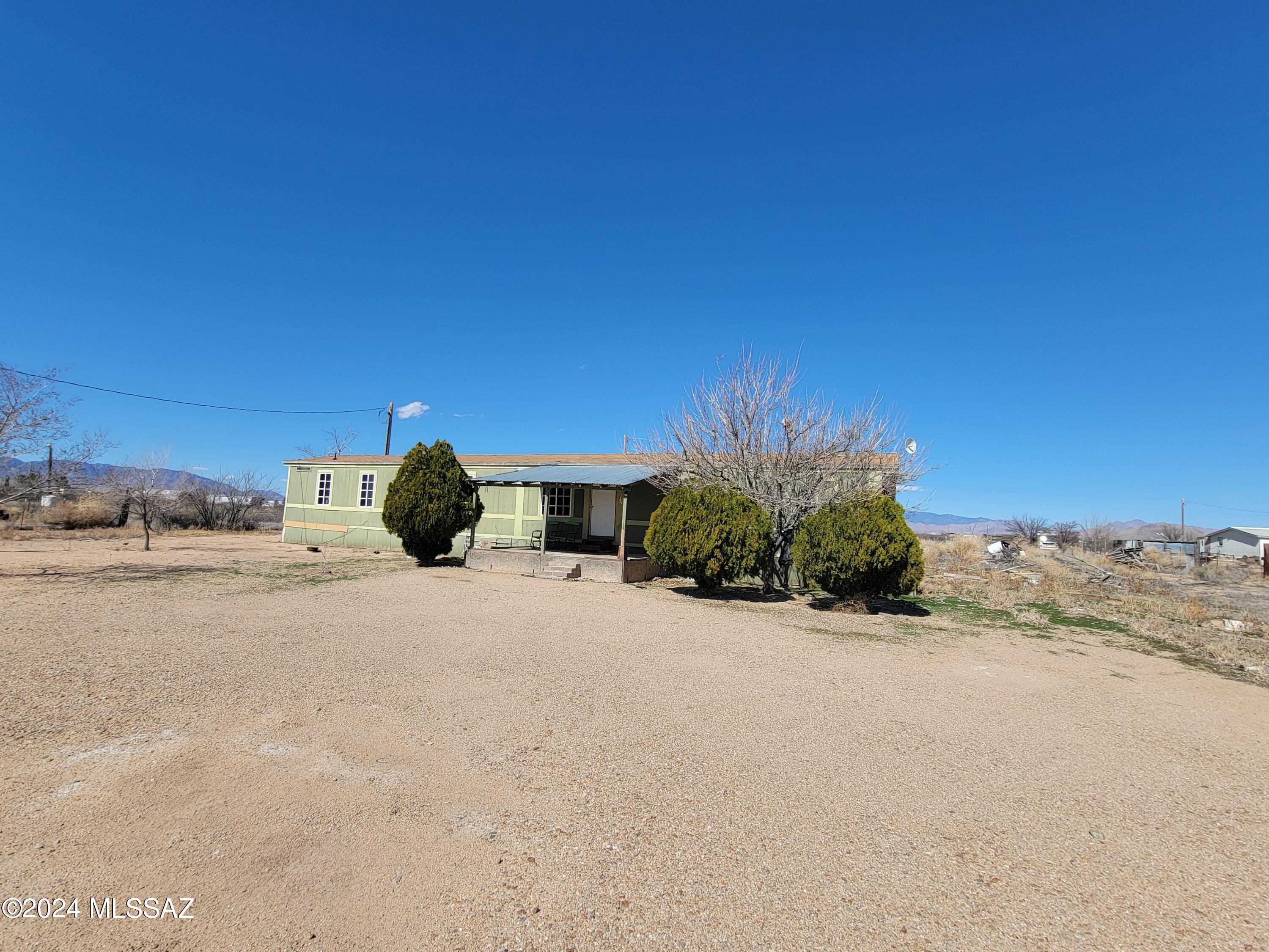 Attention DIY enthusiasts and investors! This charming fixer-upper is a blank canvas just waiting for your creative touch. With a little TLC, this home has the potential to become a dream haven. Take advantage of this amazing opportunity to add value and personalize this property to your liking.'' 3 bedroom 2 bath Manufactured home on 1 acre . Private well and septic.