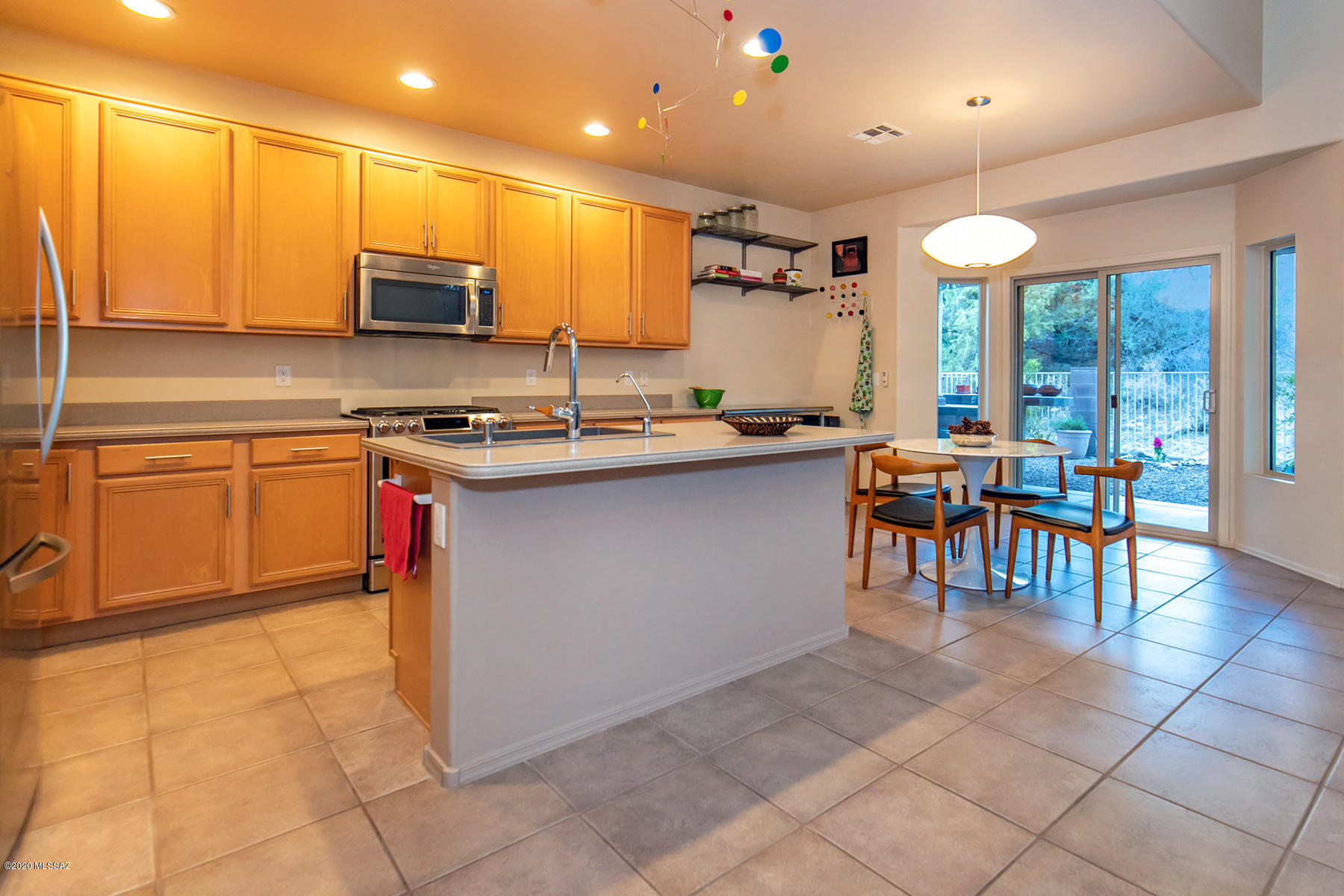 Sabino Mountain (1-290) - Residential