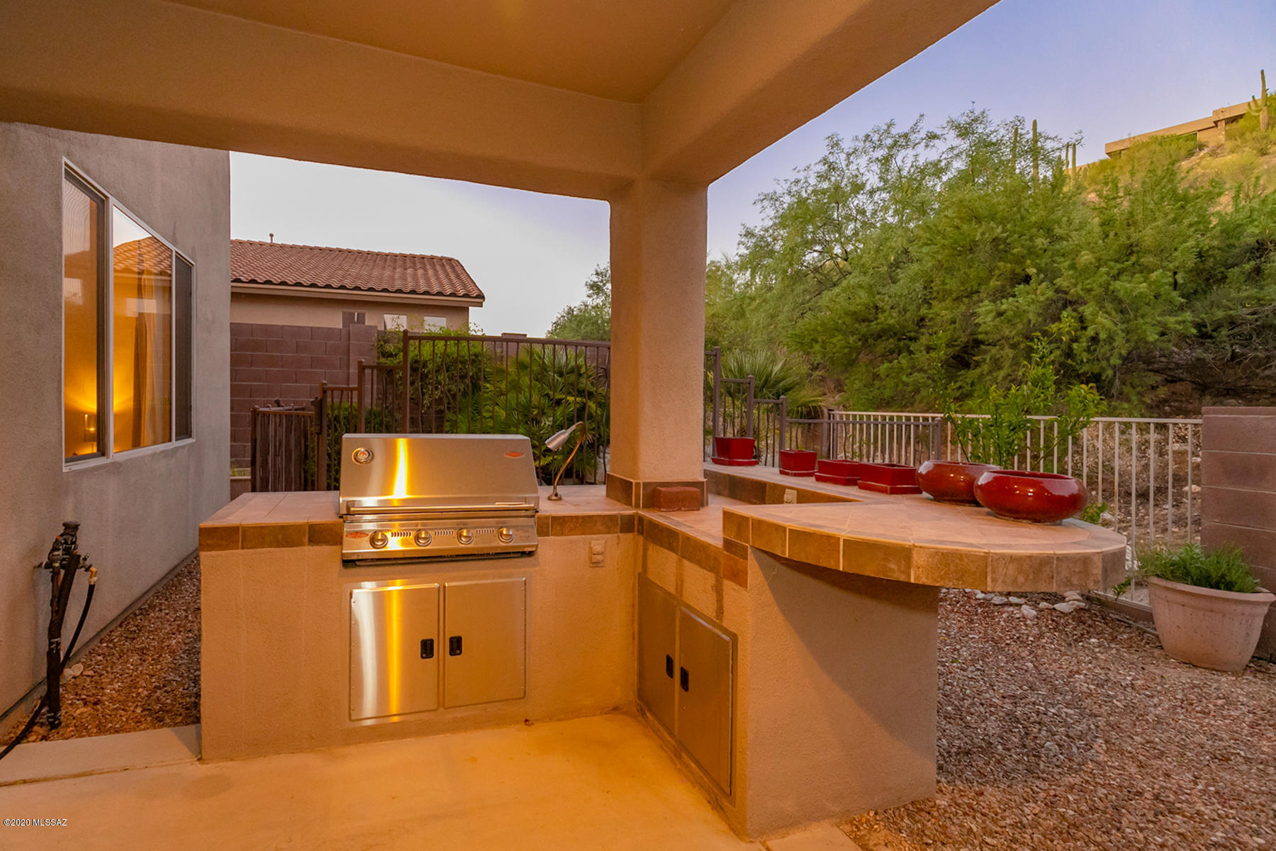Sabino Mountain (1-290) - Residential