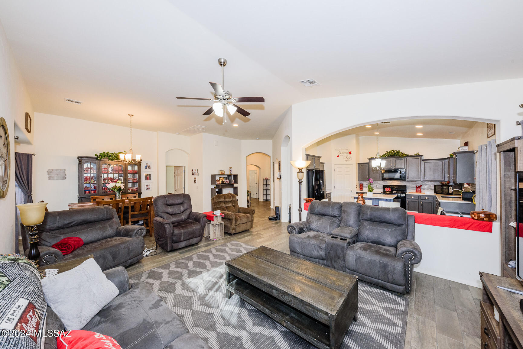 New Tucson Unit NO. 5 (1-312) - Residential