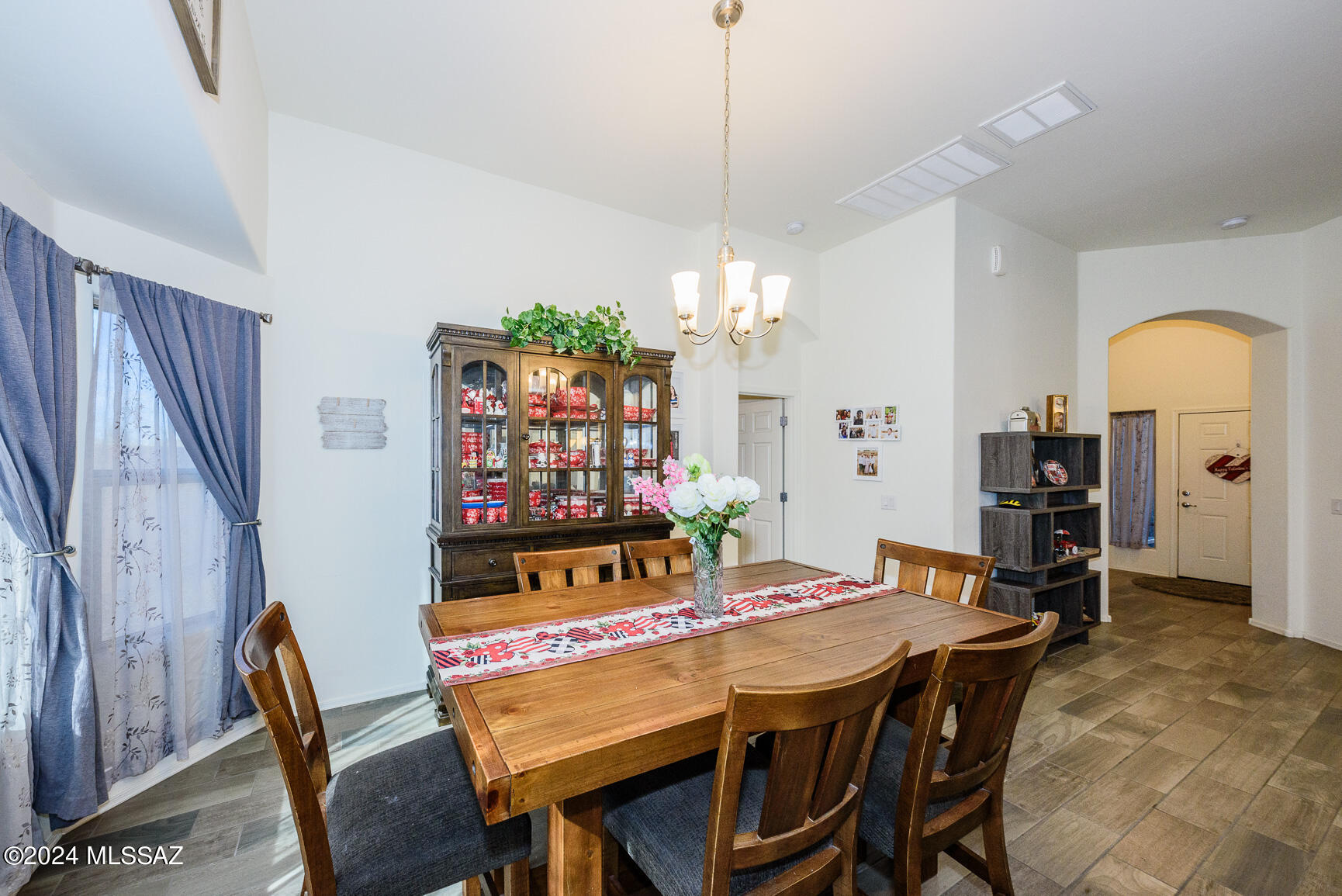 New Tucson Unit NO. 5 (1-312) - Residential