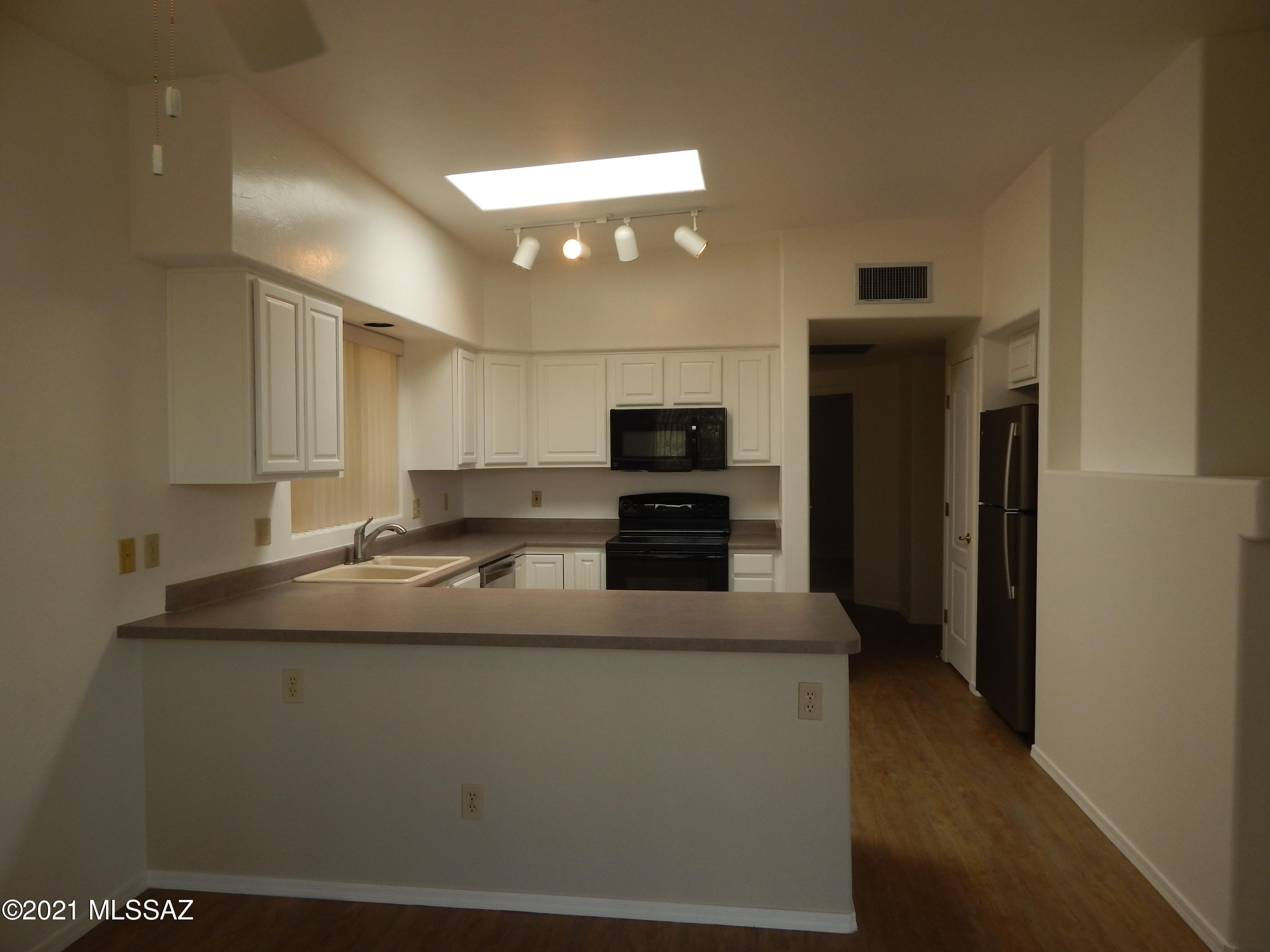 Rancho Arboleda (1-110) - Residential Lease