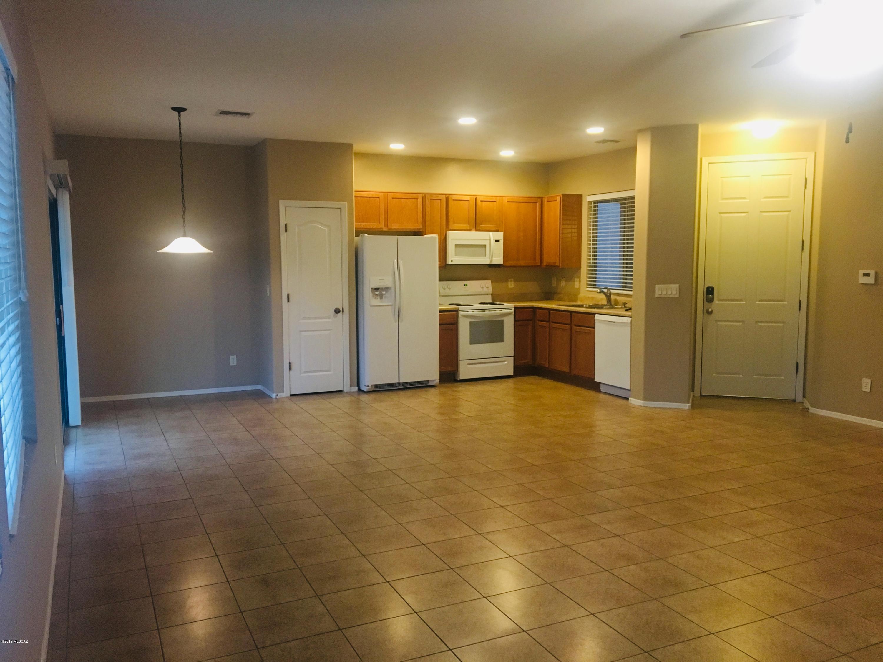 Madera Highlands Villages 1-10 & 15 - Residential
