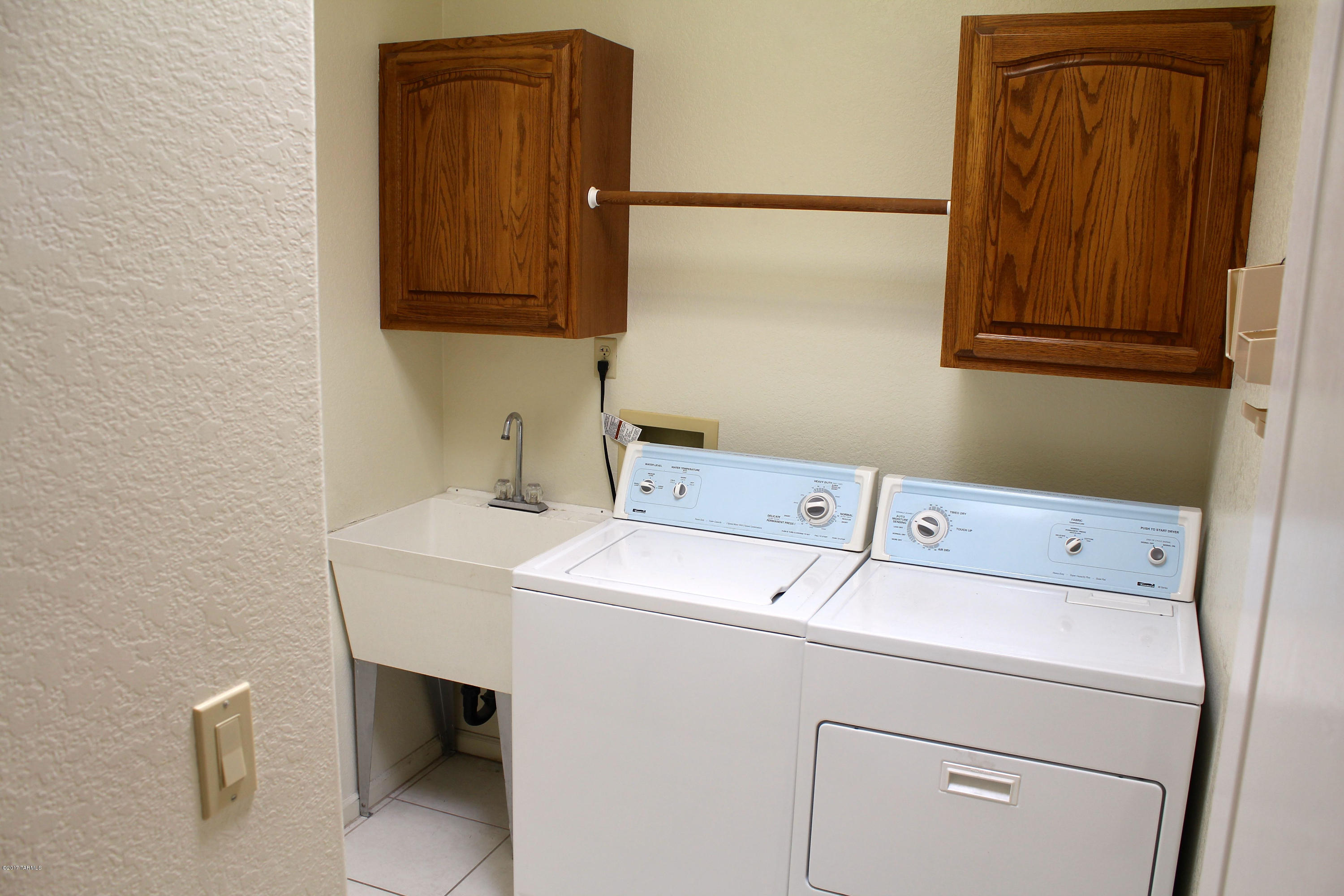 Riverbend Sabino Canyon Rd Amd - Residential