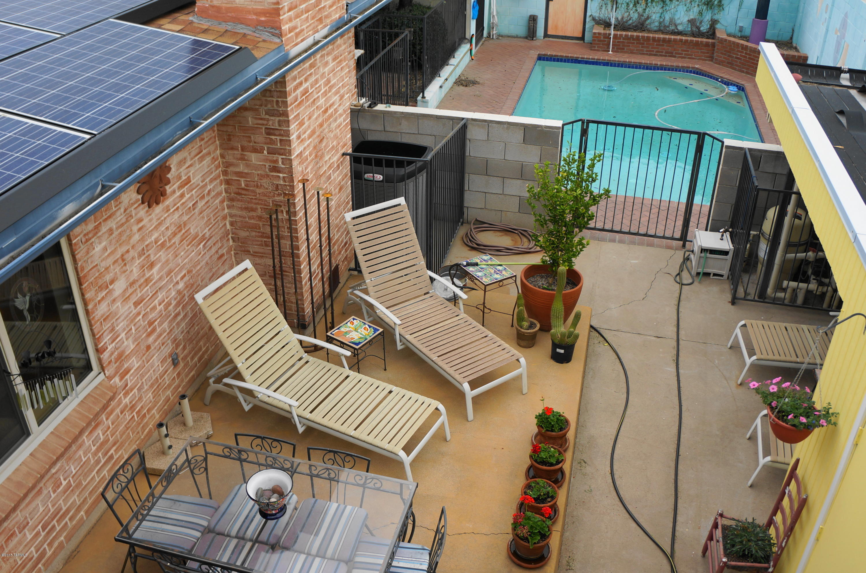 Crest View - Residential