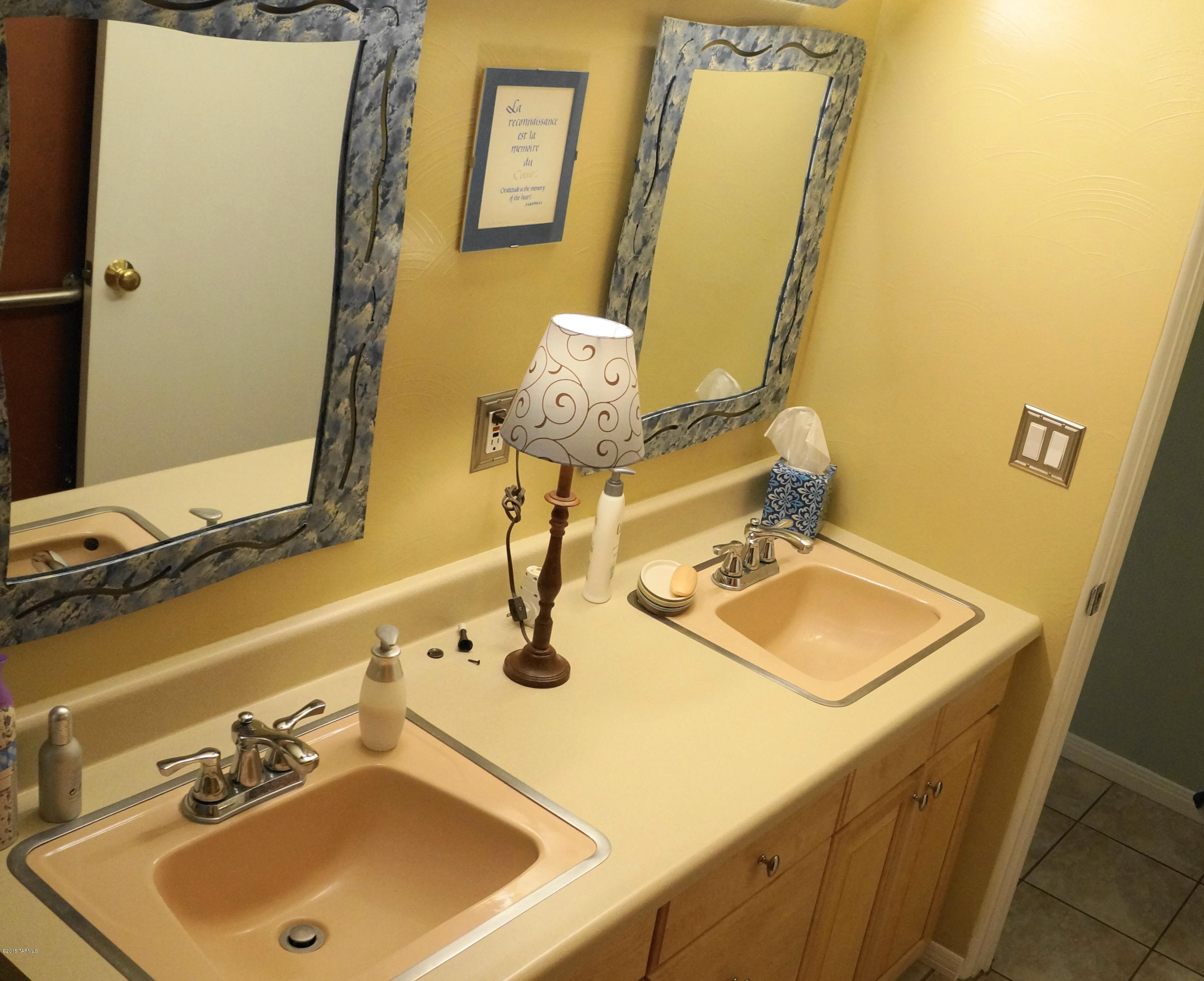Crest View - Residential