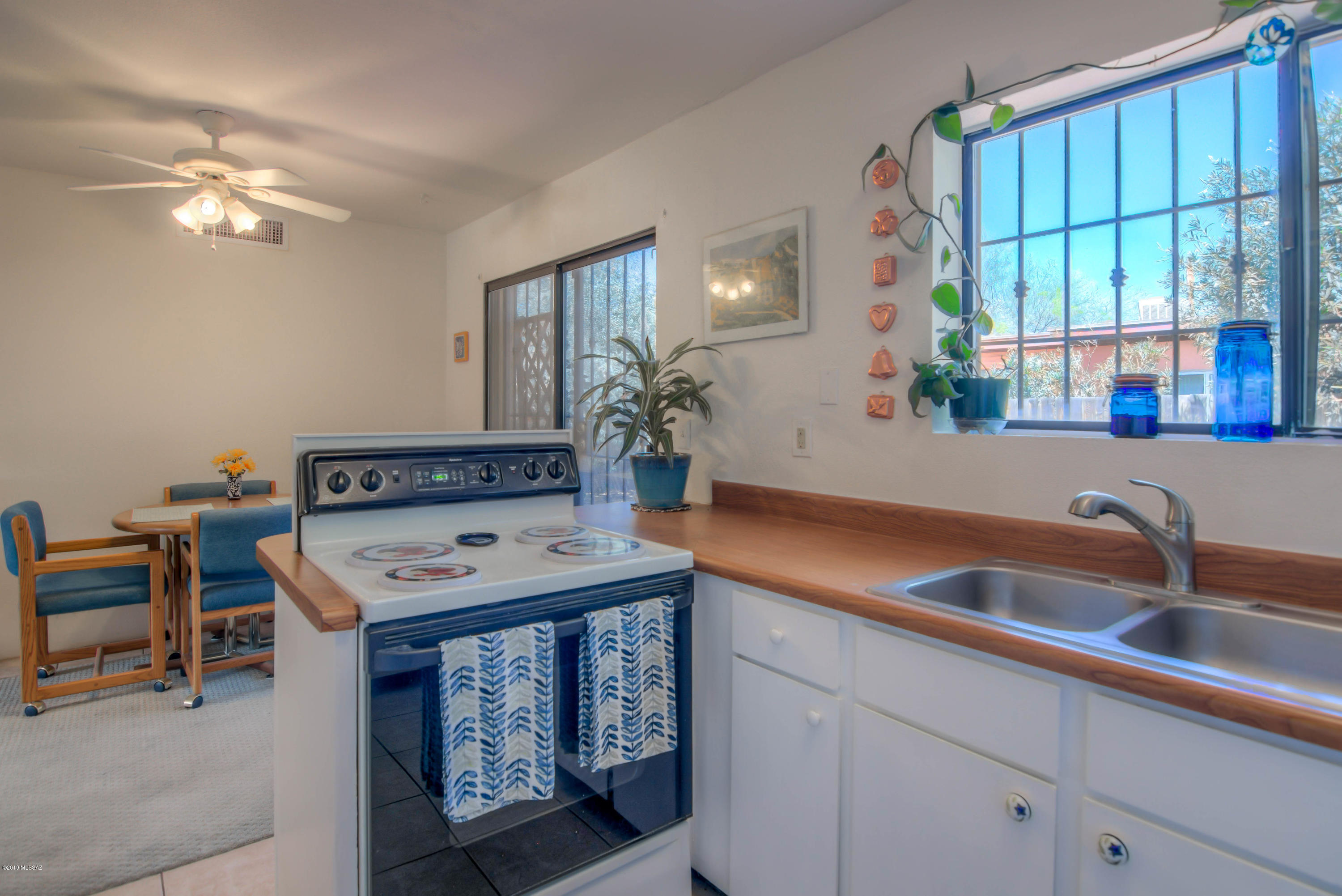 Fort Mesquite Condos (1-16) - Residential