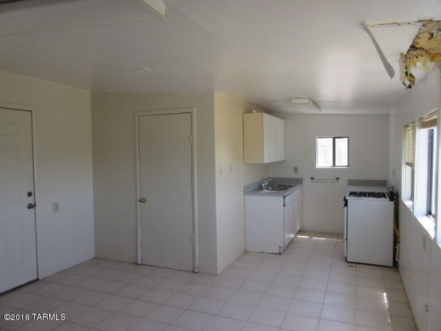 Unsubdivided - Residential