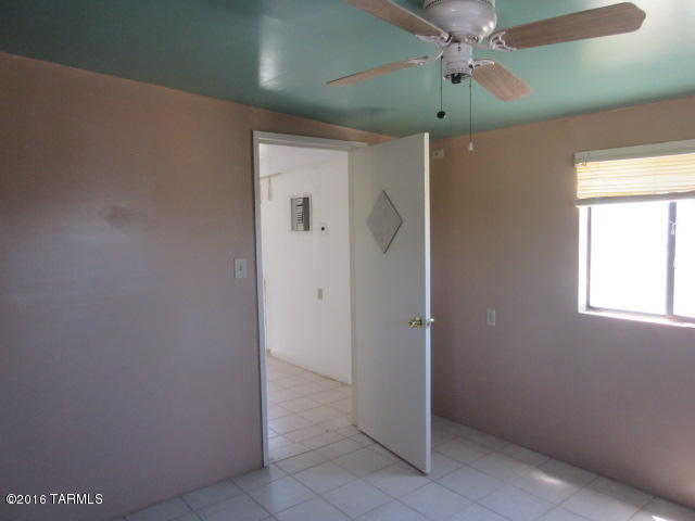 Unsubdivided - Residential