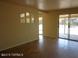 Carriage Hill NO. 4 (433-524) - Residential Lease