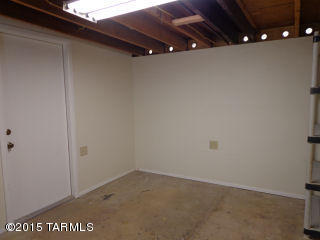 Carriage Hill NO. 4 (433-524) - Residential Lease