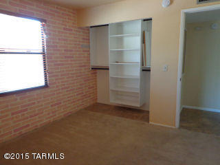 Carriage Hill NO. 4 (433-524) - Residential Lease